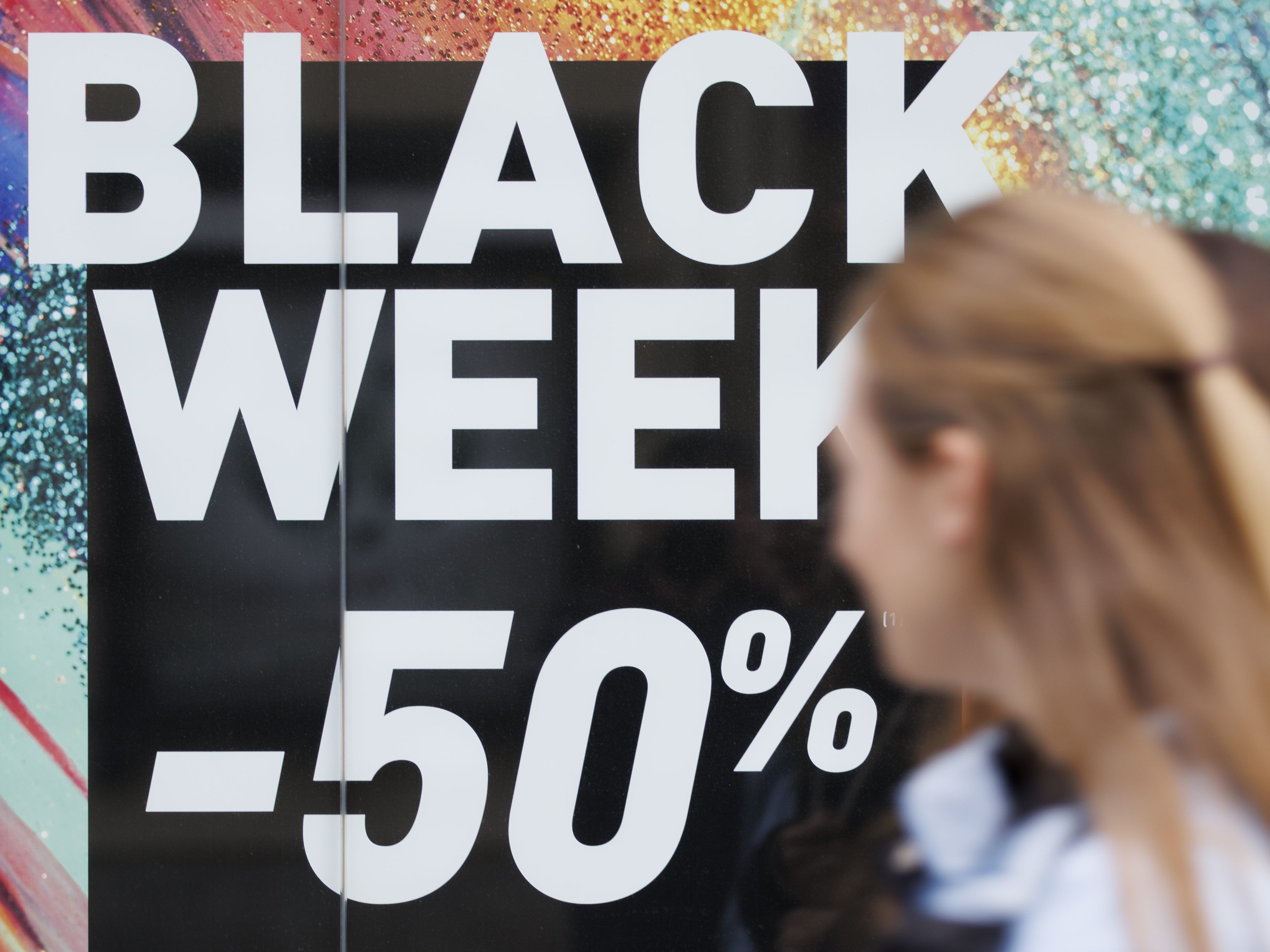 Eine Geizhals.at-Analyse zeigt die Rabatte zur Black Week.