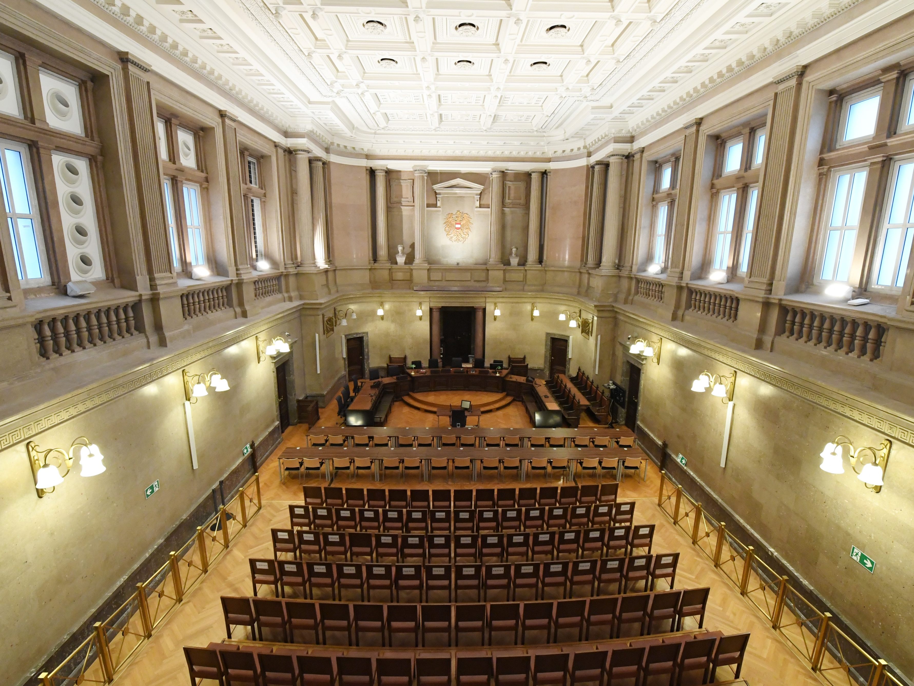 Auf freiem Fuß ist hingegen der zweitangeklagte Abu R..