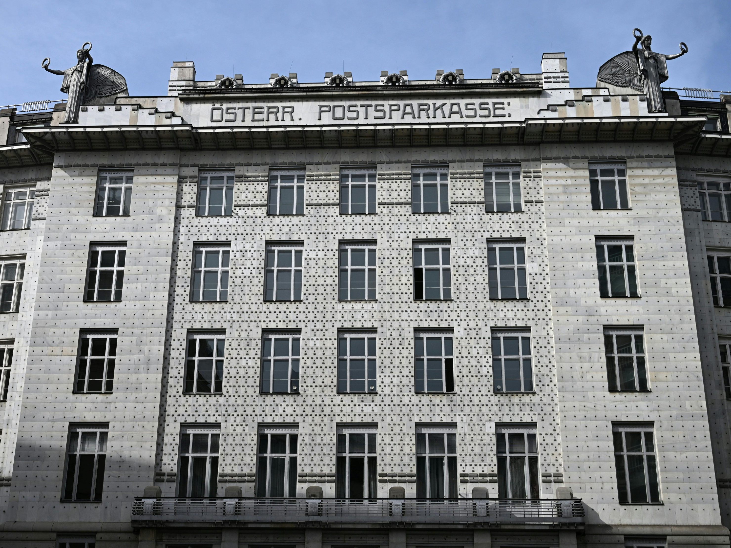 "Marietta-Blau-Institut" unerreicht in Österreich.