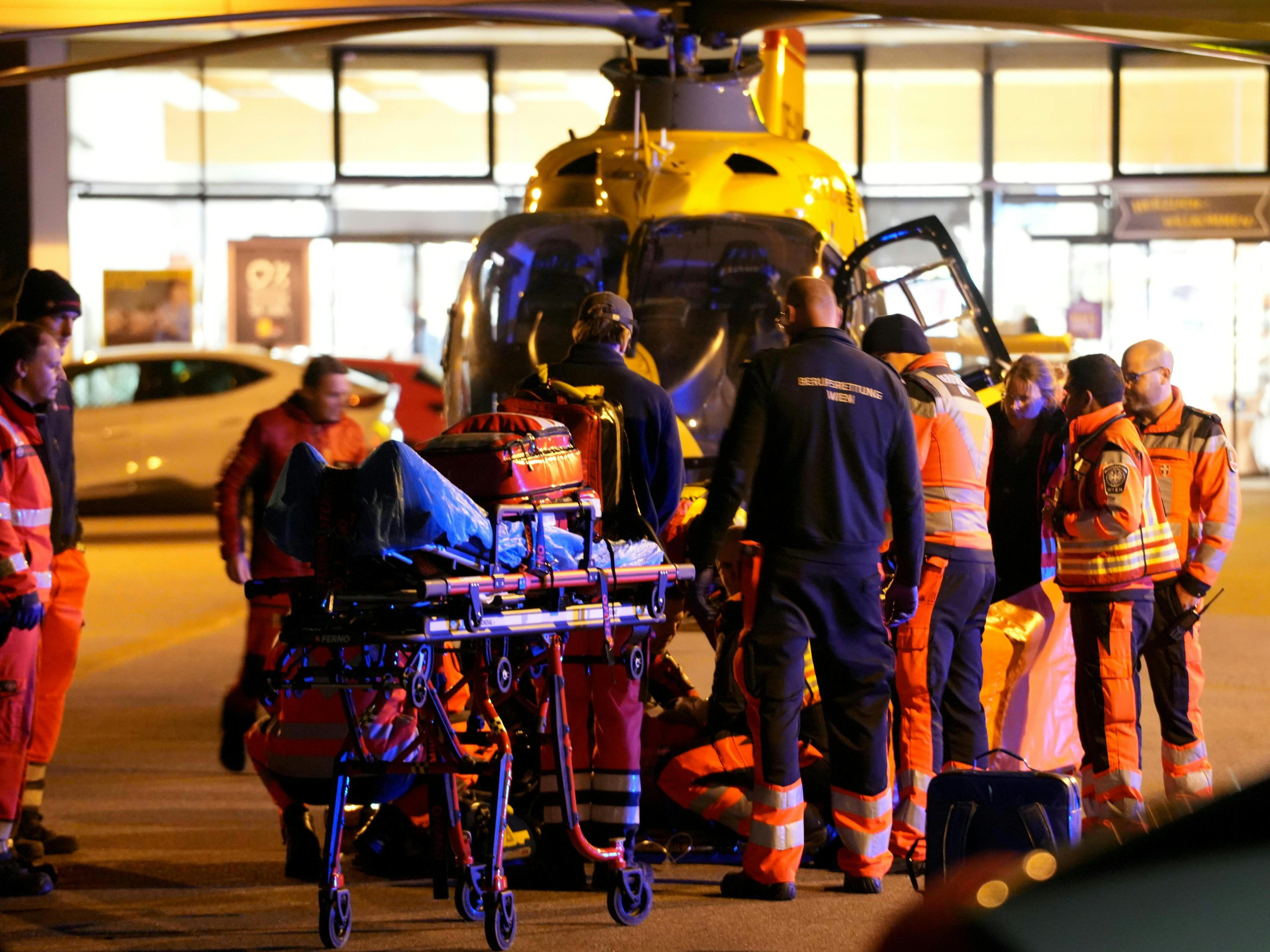 Das Mädchen wurde mit lebensgefährlichen Verletzungen ins Krankenhaus gebracht.