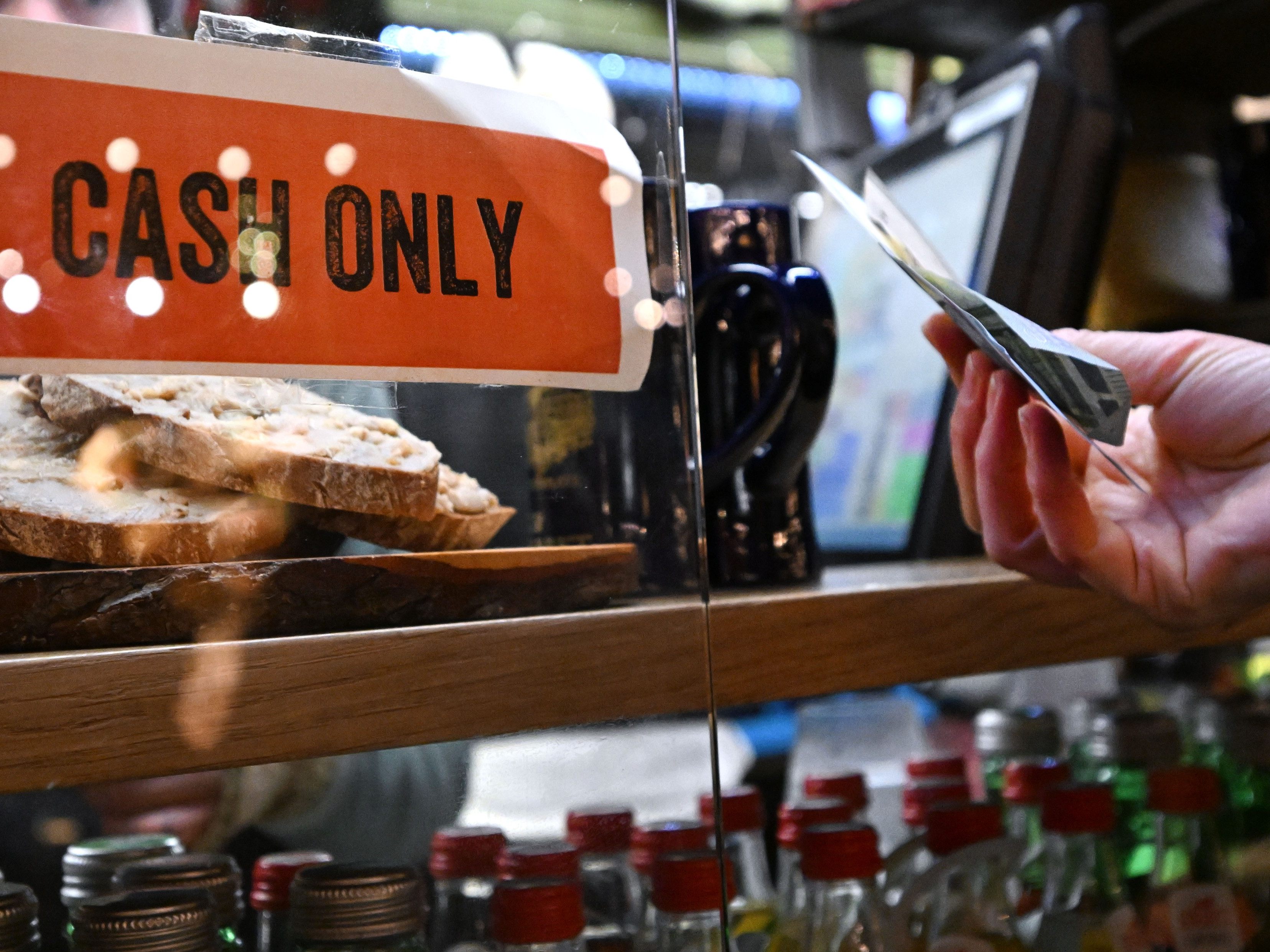 Auch auf den Weihnachtsmärkten wird gerne mal viel Geld liegengelassen.