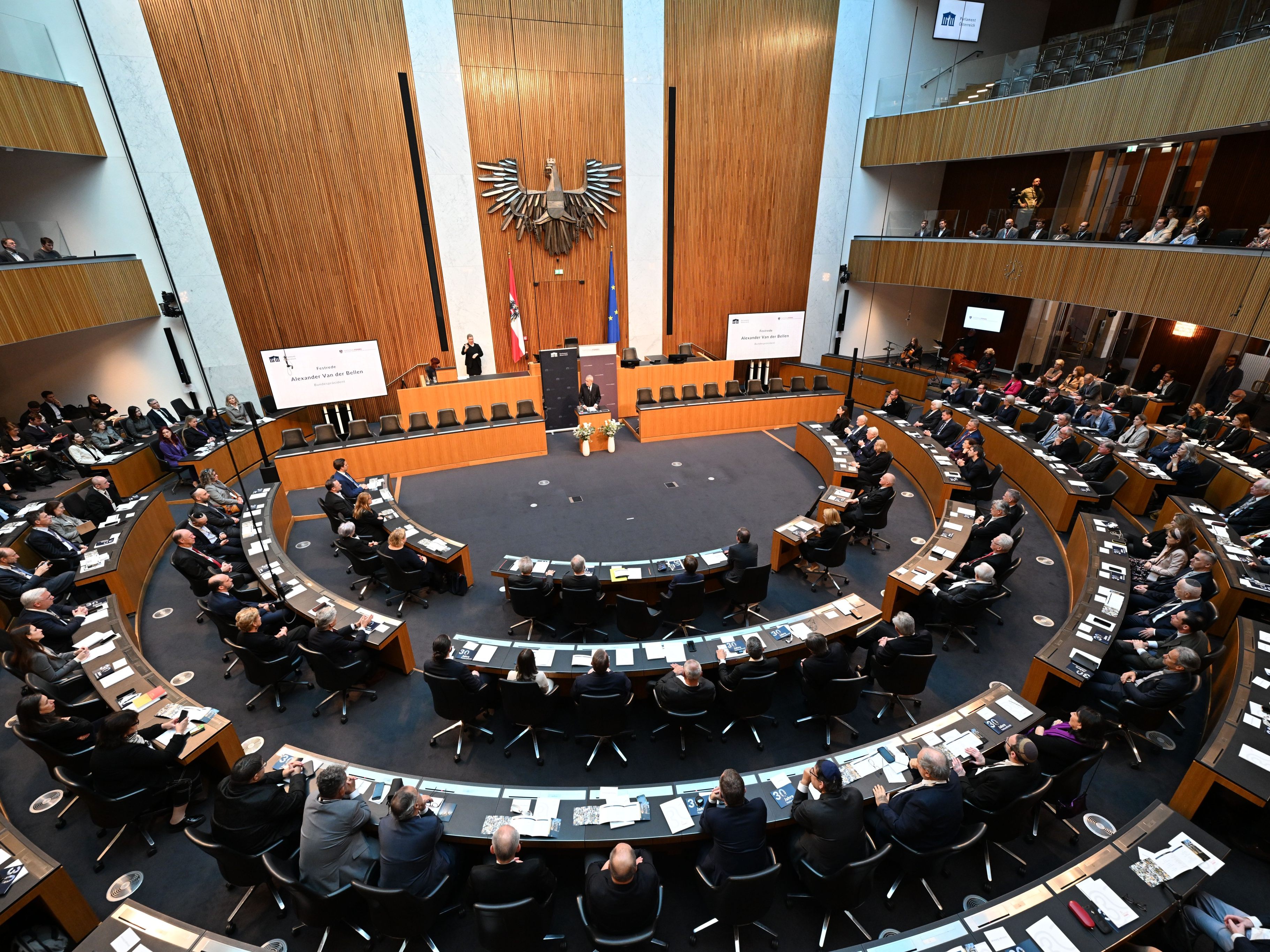 Der Nationalrat debattiert am Mittwochvormittag über die Pflichtmitgliedschaft in der Wirtschaftskammer.