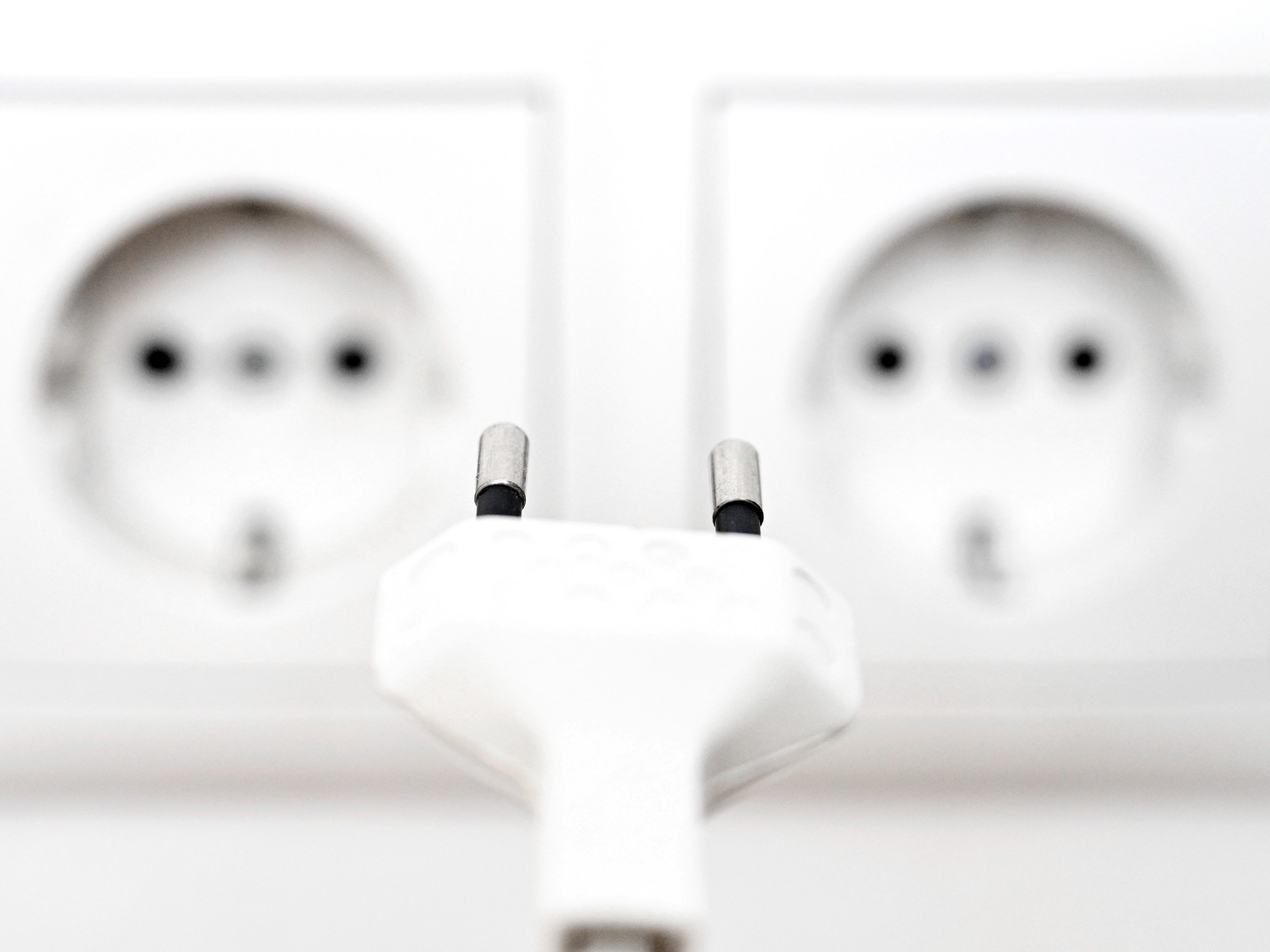 "Wenn ich die Stromerzeugung teurer mache, dann kann der Strom nicht billiger werden", erklärte der Geschäftsführer der IG Windkraft.