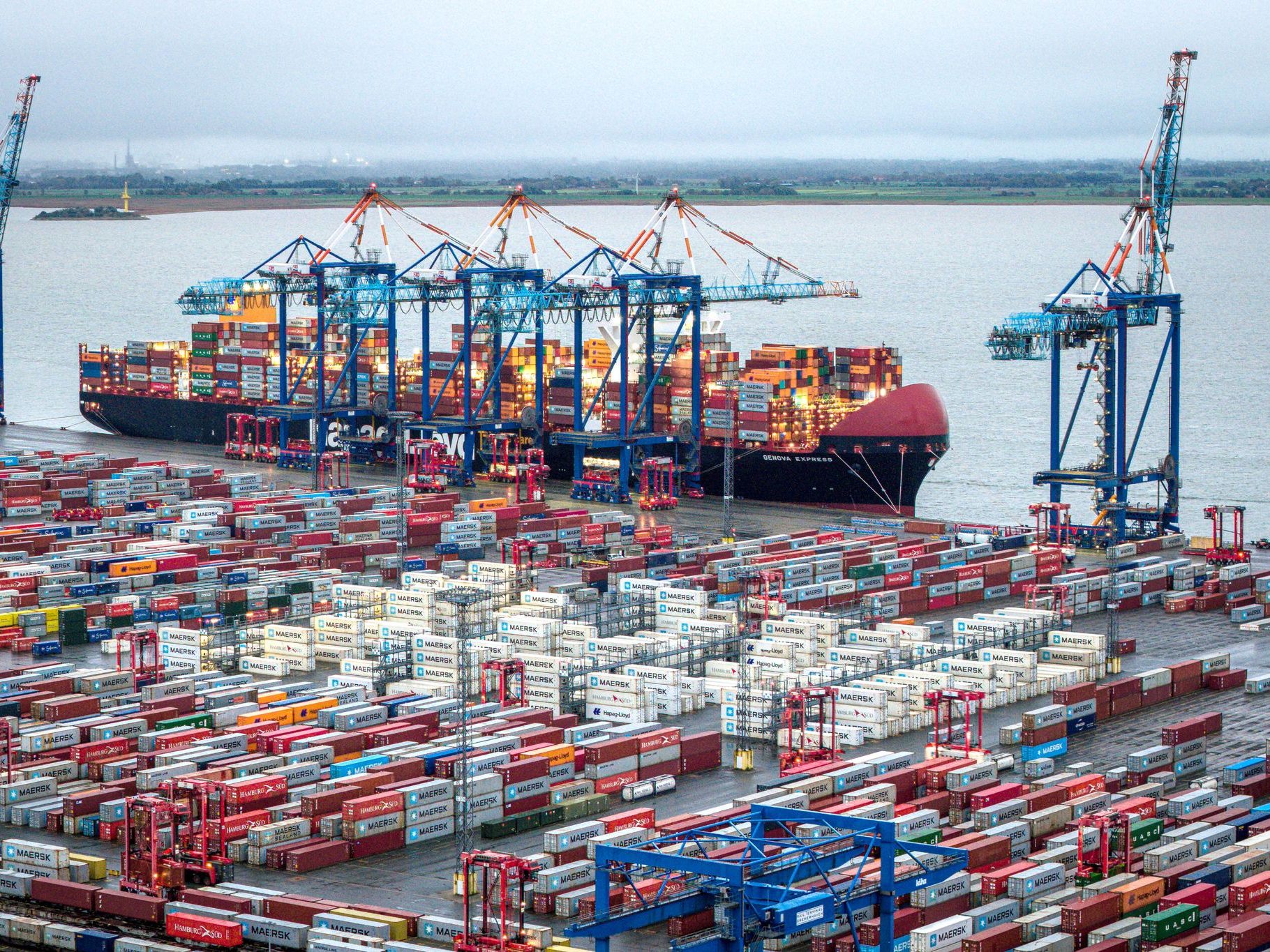 Toter Säugling im Müll entdeckt – Polizei untersucht Tragödie in Bremer Entsorgungsbetrieb. (Symbolbild)