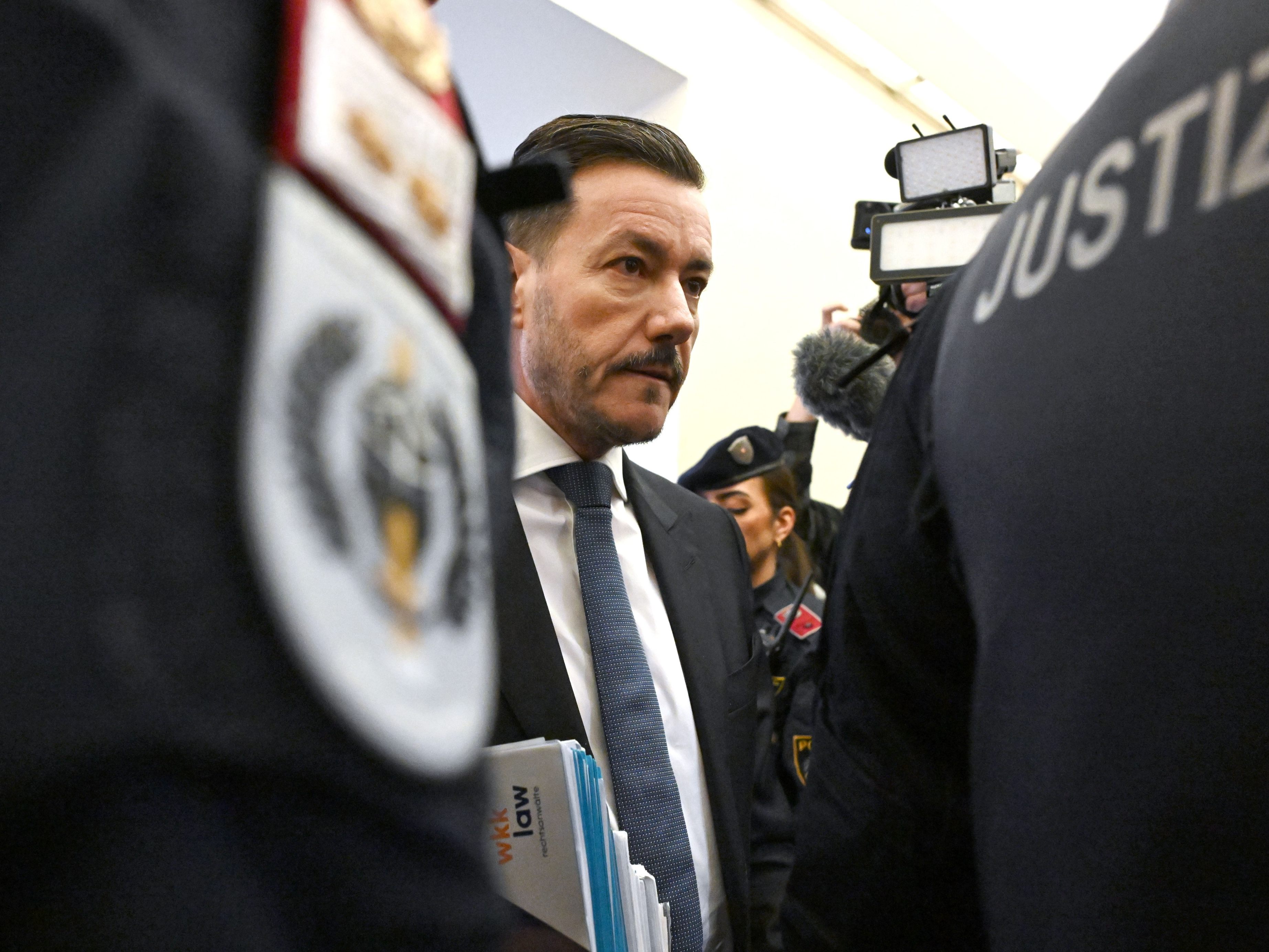 Rene Benko bleibt weitere zwei Monate in U-Haft.