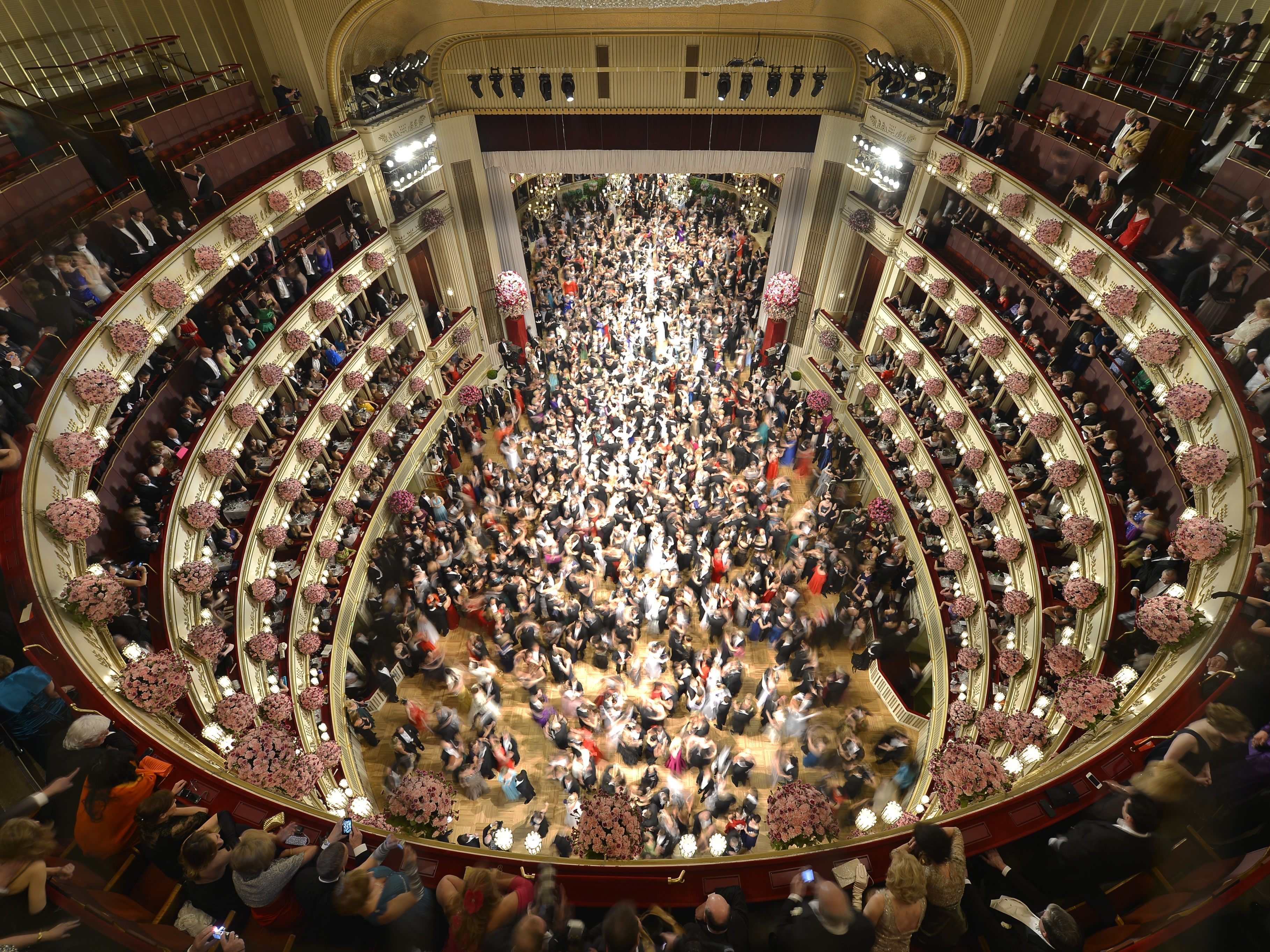 Die Wiener Ballsaison ist nicht mehr weit entfernt.