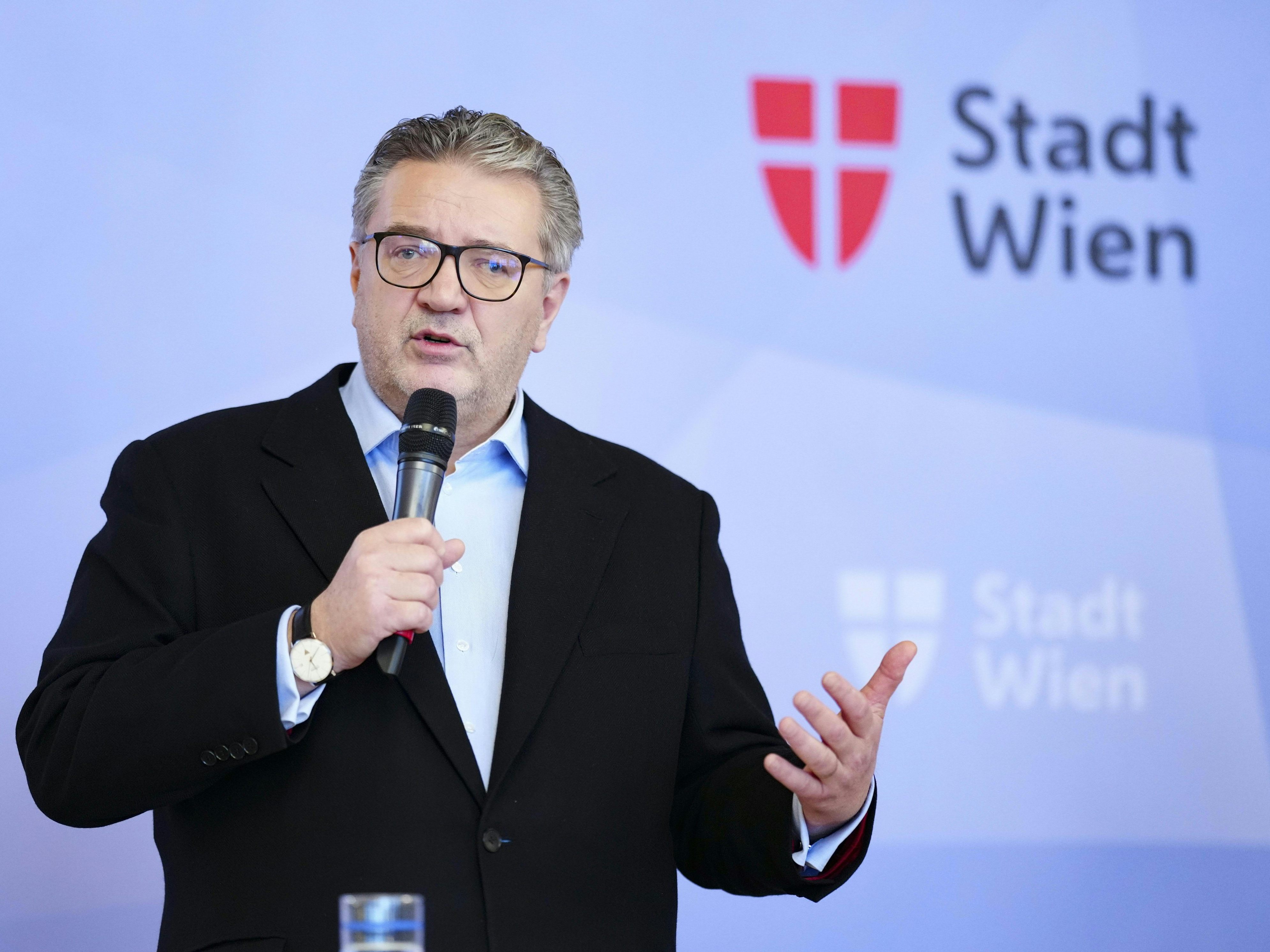 Deutschkurse für Flüchtlinge: Ankündigung von Wiens Stadtrat Hacker.