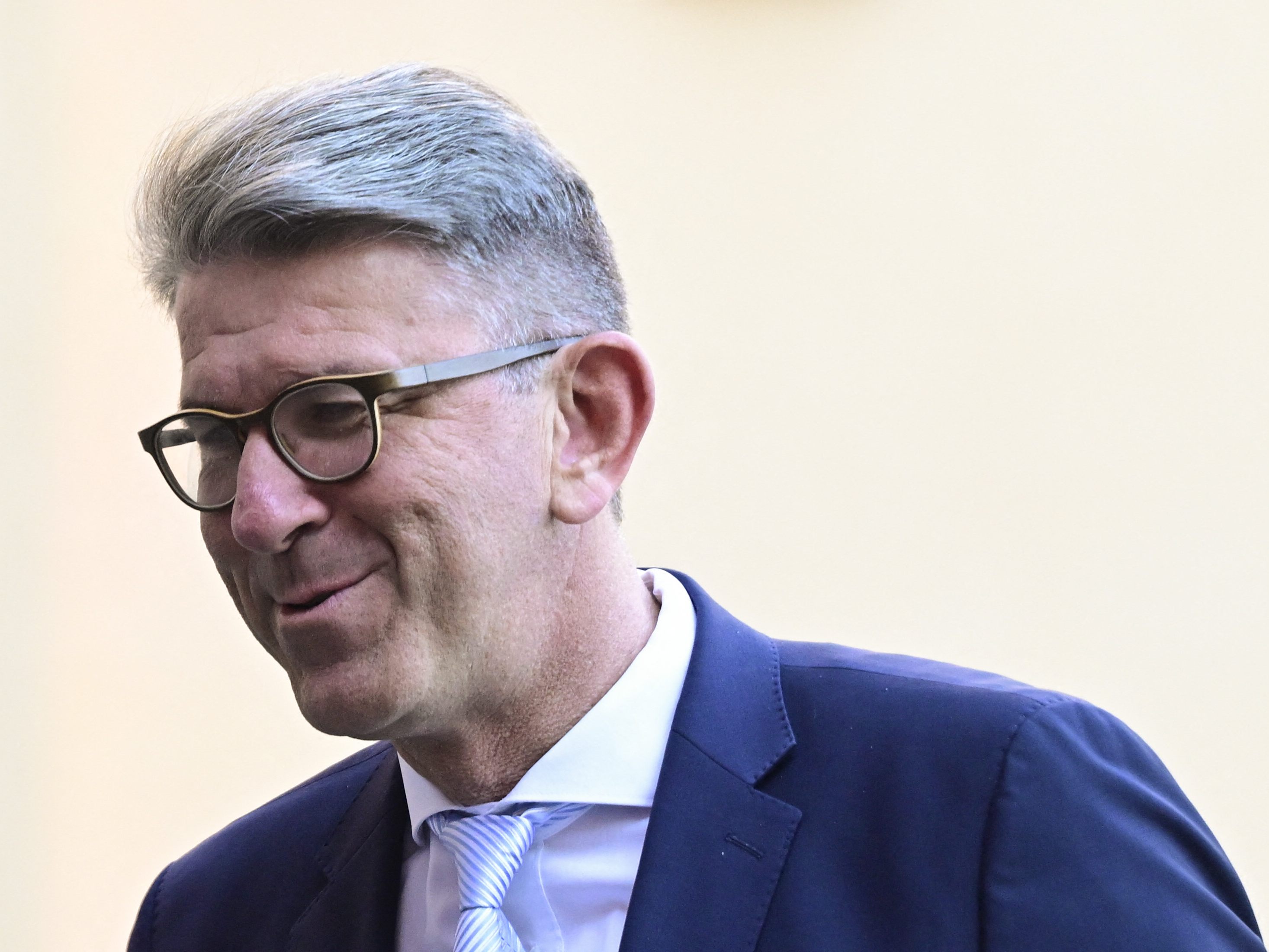 "Der Eurovision Song Contest wurde geschaffen, um Europa nach dem Krieg durch Musik zu verbinden - wer heute Israel ausschließt, zerstört dieses Versprechen", so Weimer.