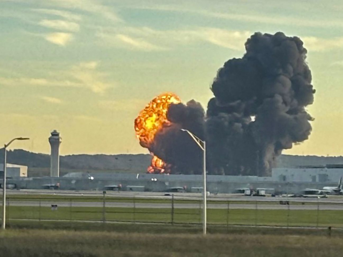 UPS und FedEx grounden MD-11-Flotte nach Absturz in Louisville