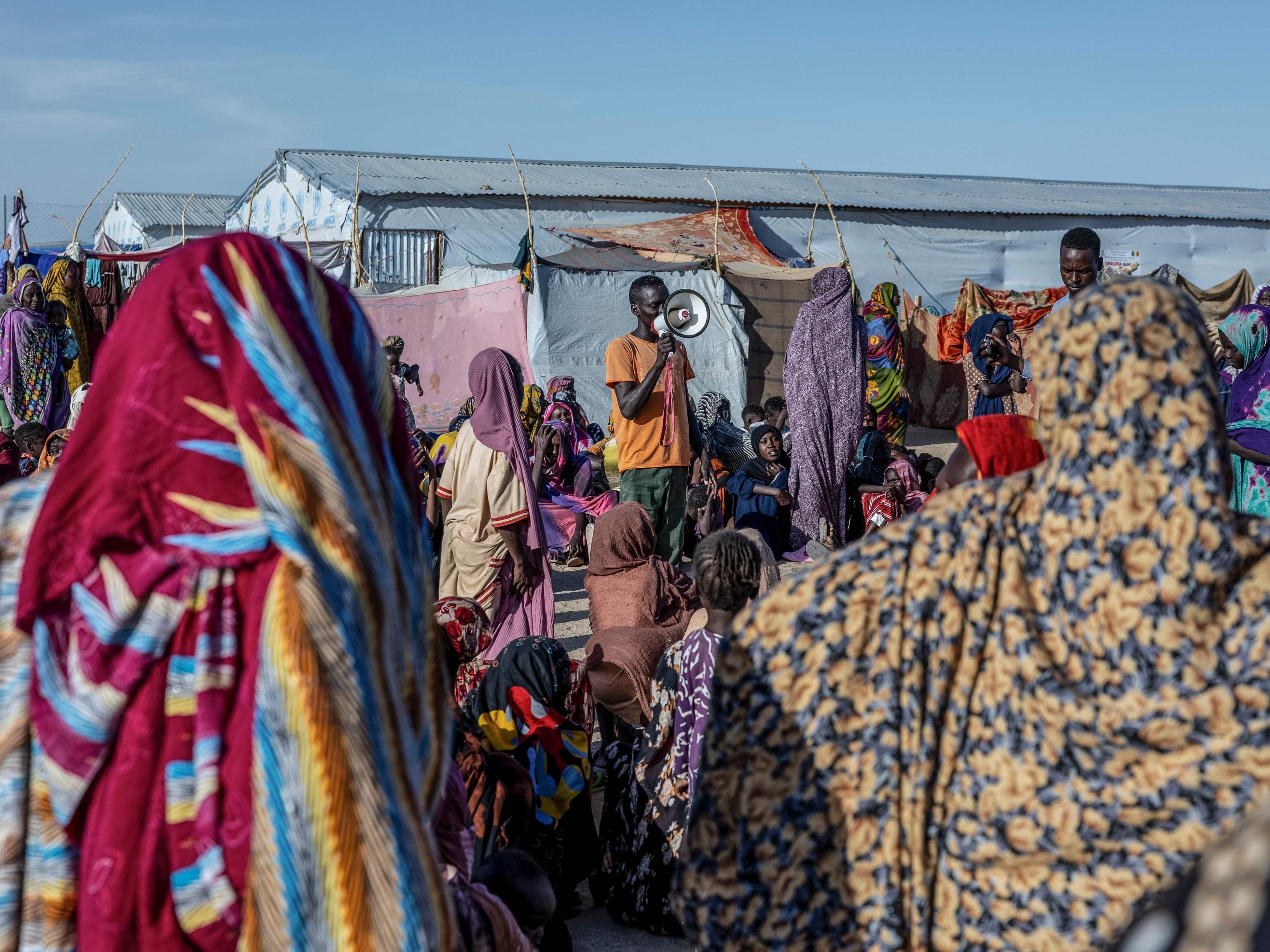 Millionen von Menschen wurden durch den Bürgerkrieg im Sudan vertrieben, mindestens 150.000 getötet.