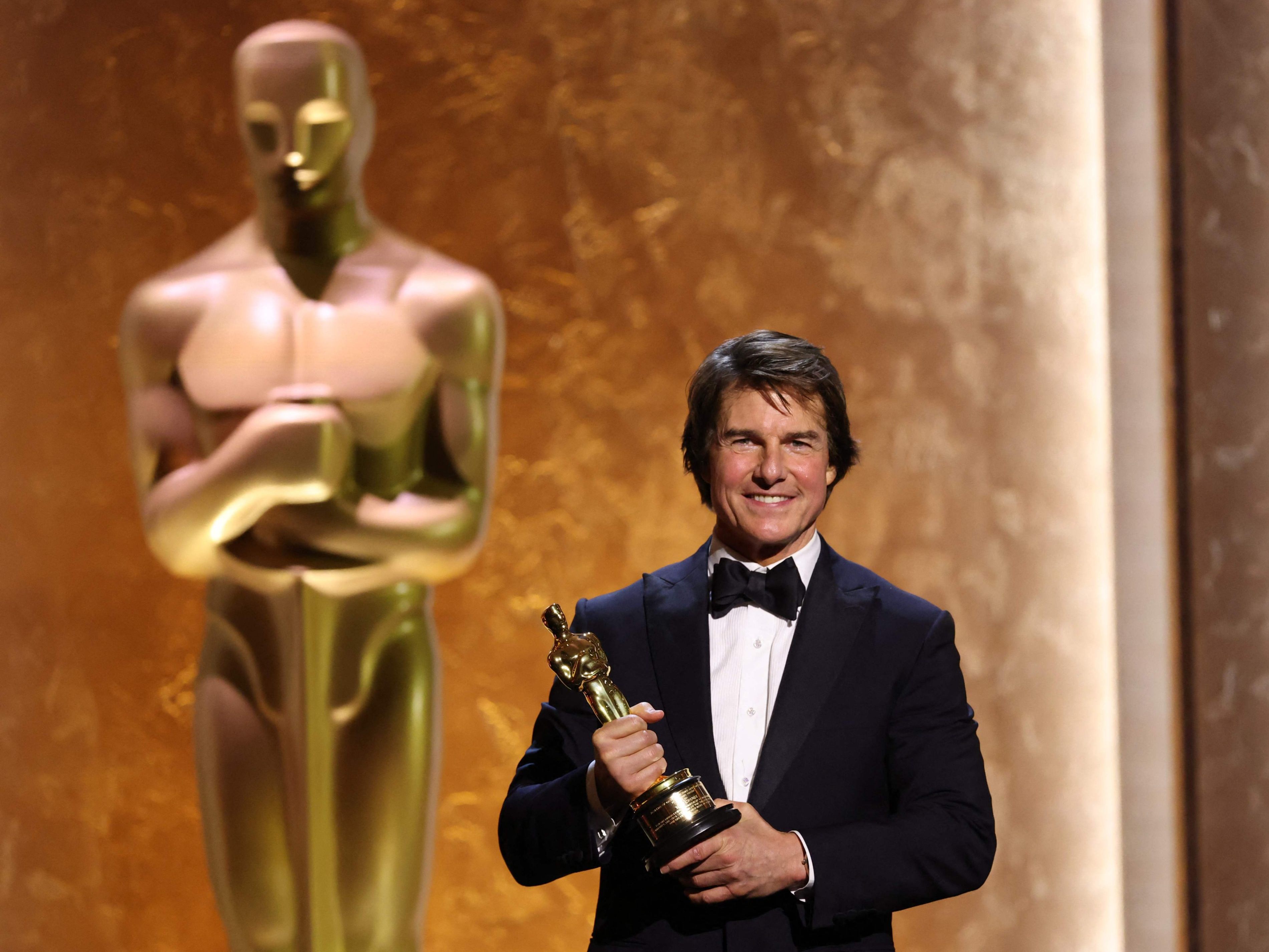 Tom Cruise nahm den Ehren-Oscar entgegen.