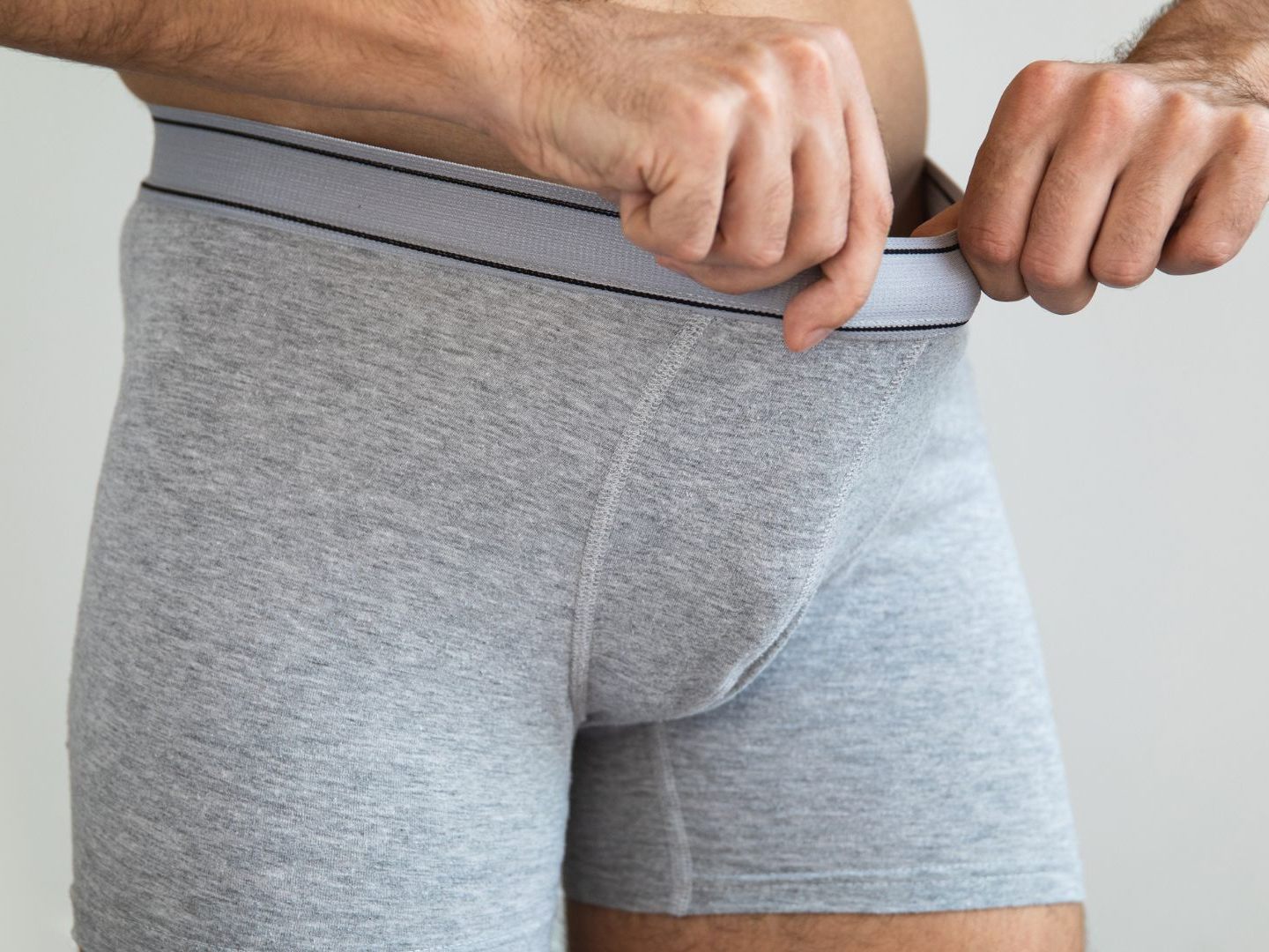 Darum haben dicke Jungs später oft kürzere Penisse.