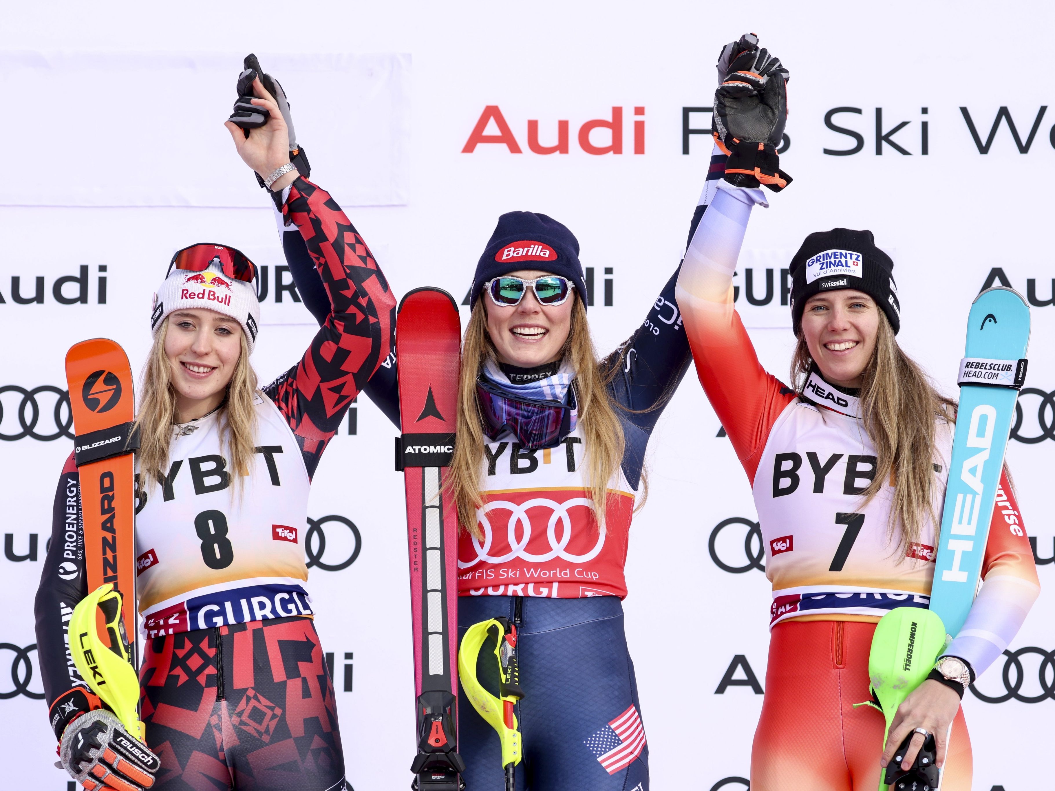 Mikaela Shiffrin sicherte sich auch den Sieg im zweiten Slalom der Saison.