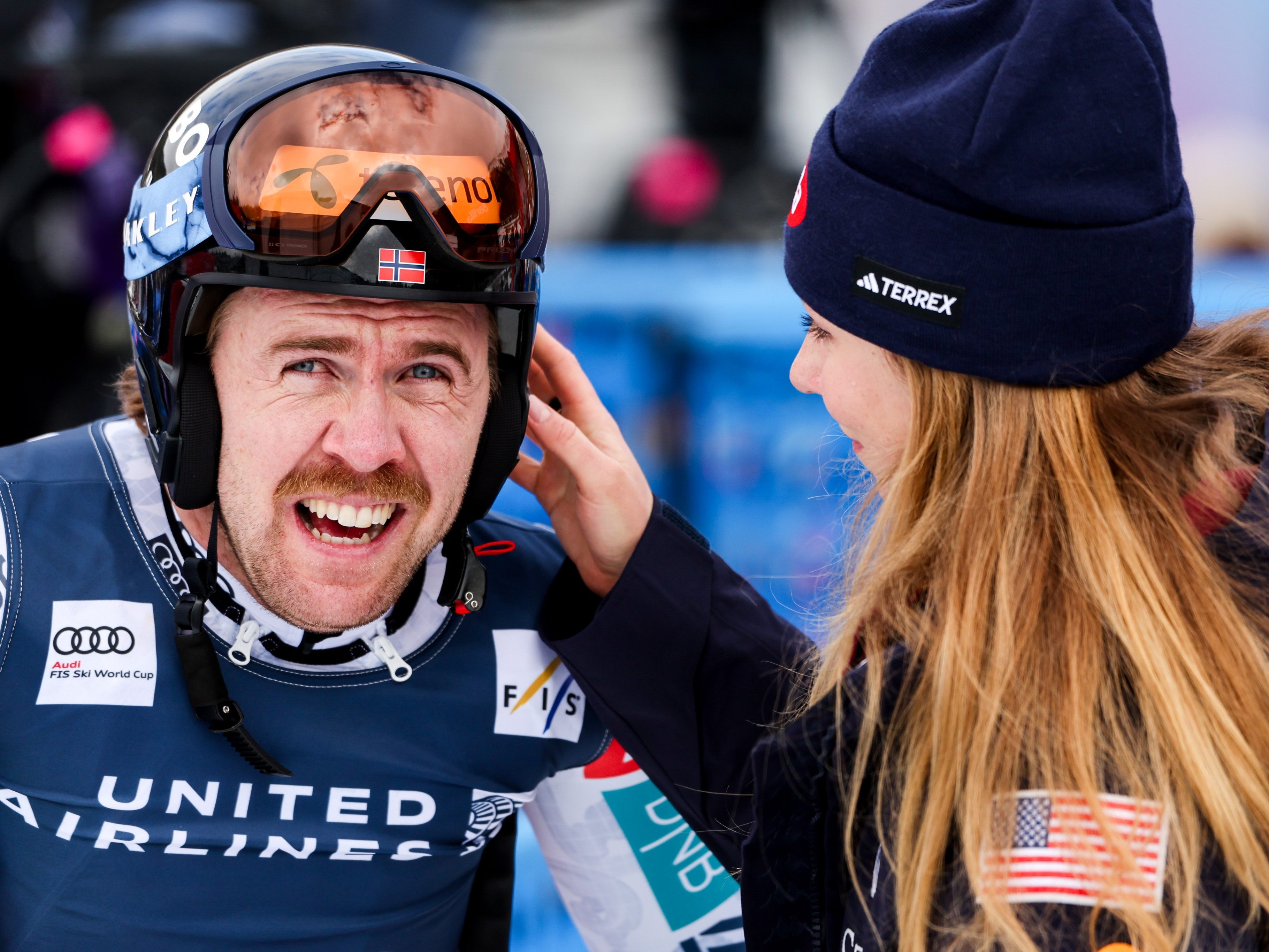Nach 683 Tagen Rennpause kehrte Aleksander Aamodt Kilde beim Super-G in Copper Mountain zurück in den Weltcup, im Ziel wurde er von Mikaela Shiffrin mit Tränen in den Augen empfangen.