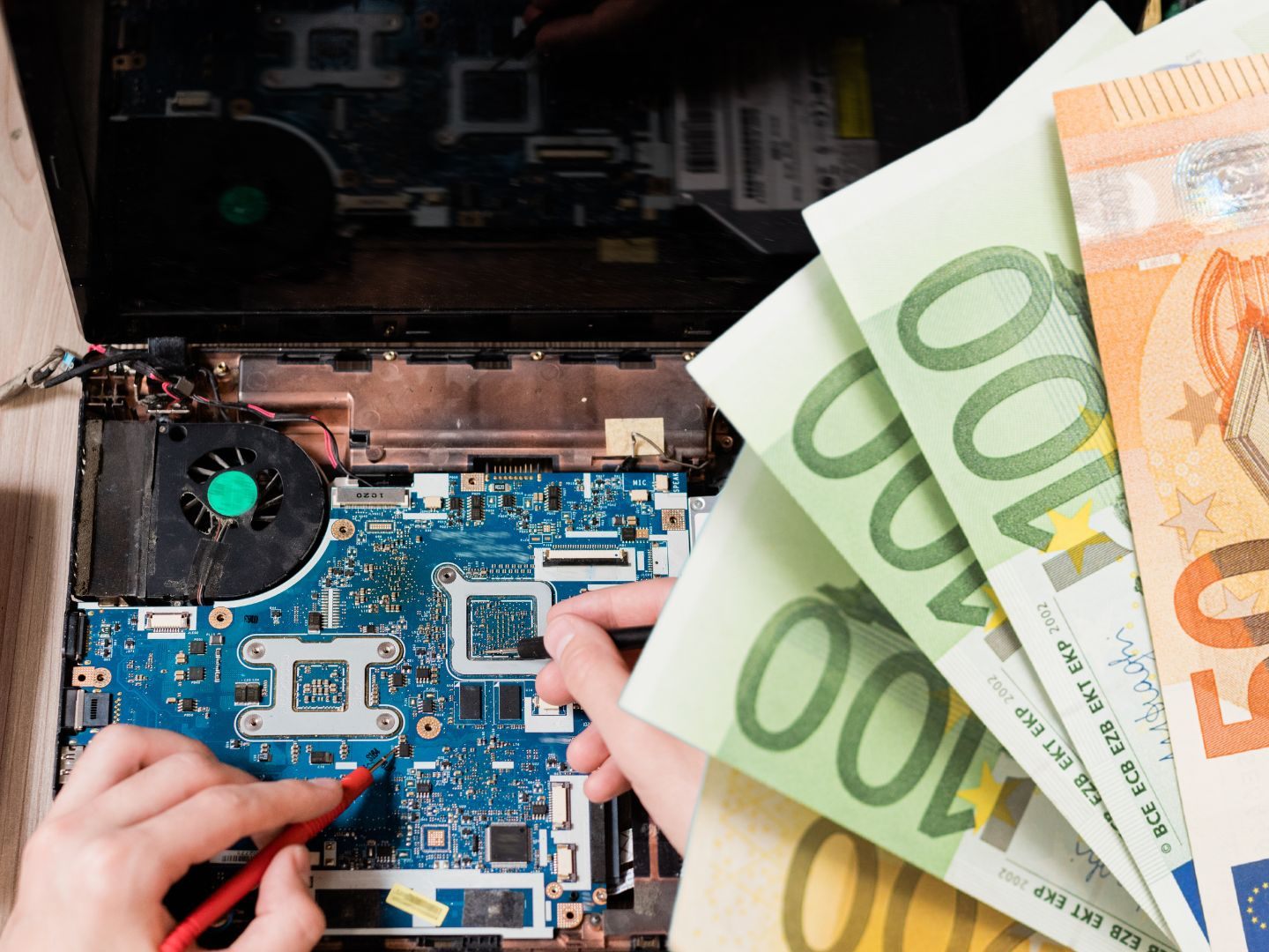 Der Reparaturbonus wird zur Geräte-Retter-Prämie: Ab Dezember 2025 fördert der Bund wieder Reparaturen – aber nur noch für Haushaltsgeräte.