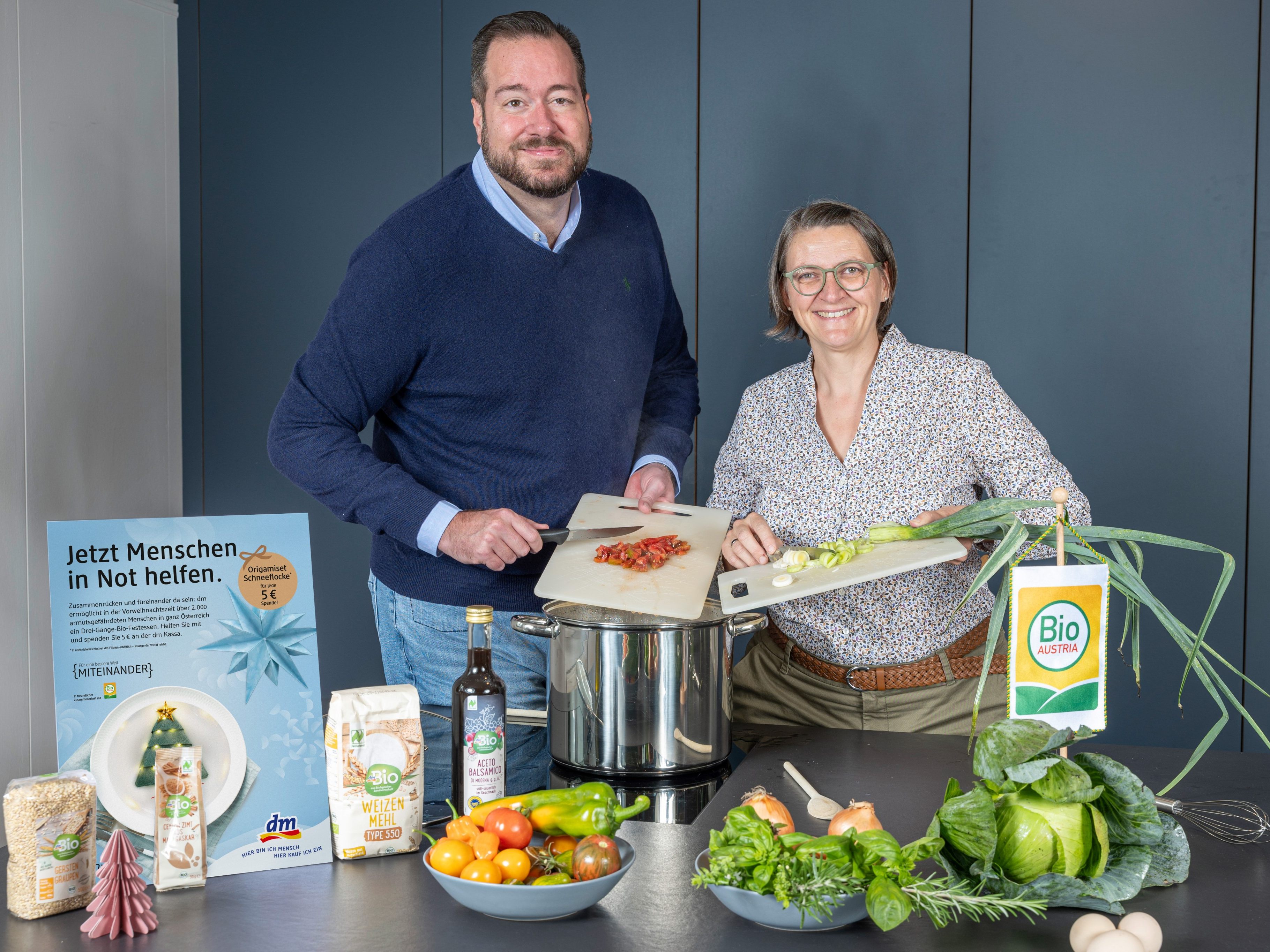dm drogerie markt und BIO AUSTRIA veranstalten Festessen für den guten Zweck.