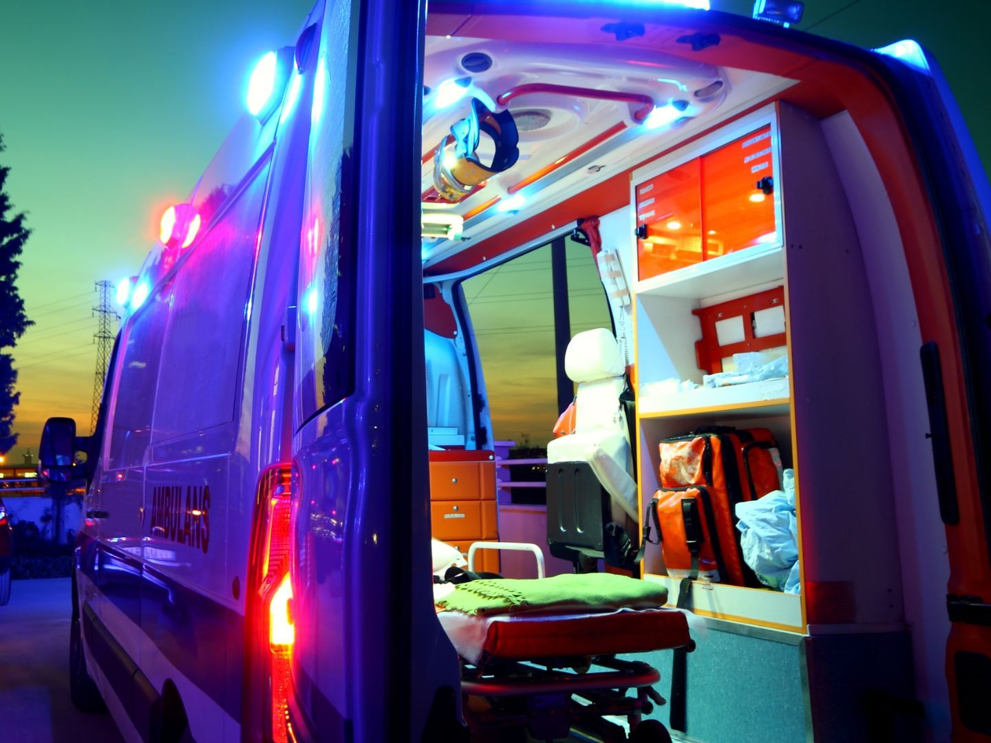 Die Verletzten wurden in Spitäler gebracht.