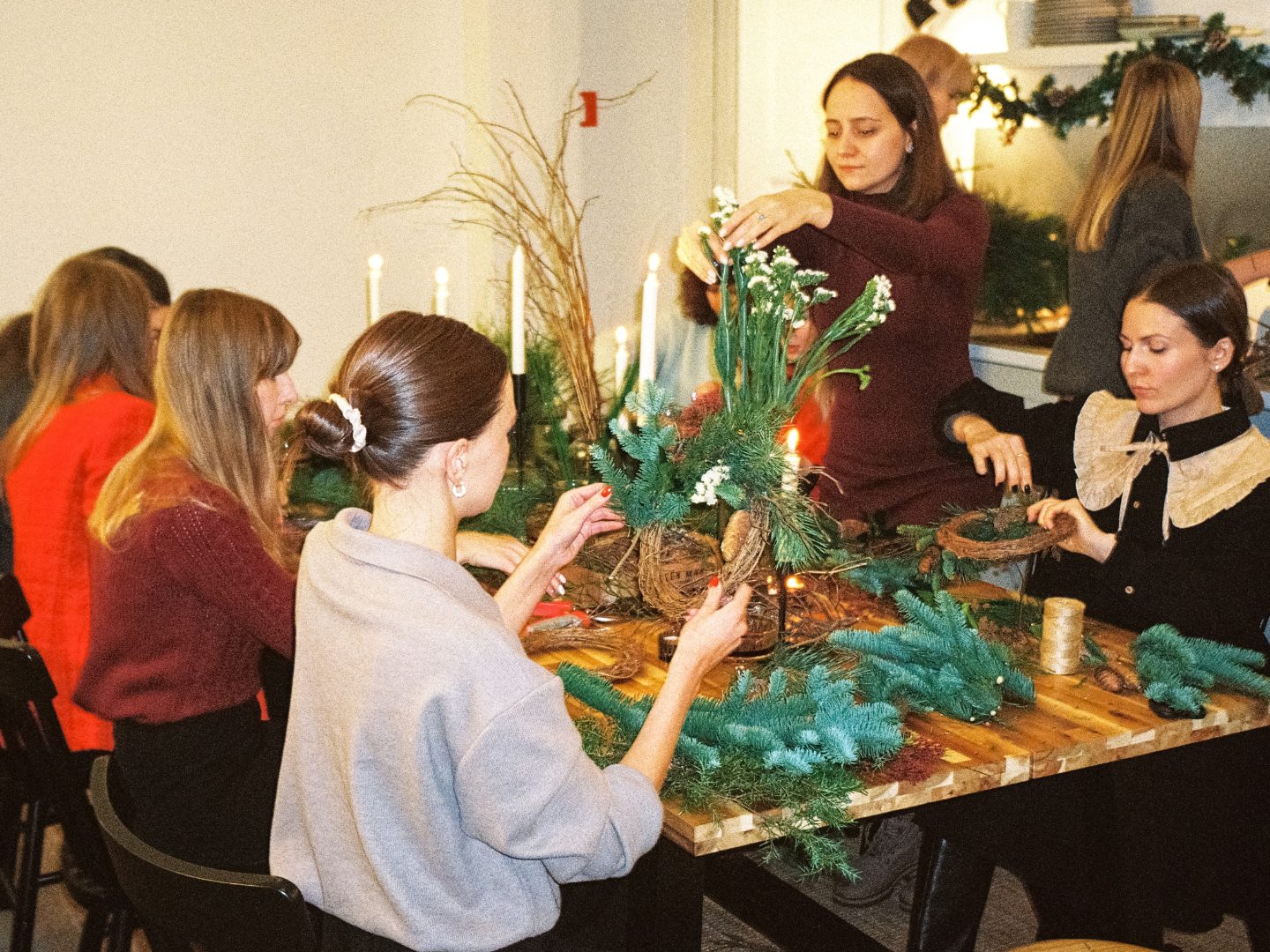 Advent steht vor der Tür – doch wer sich Naturmaterialien aus dem Wald holt, muss sich an klare Regeln halten.