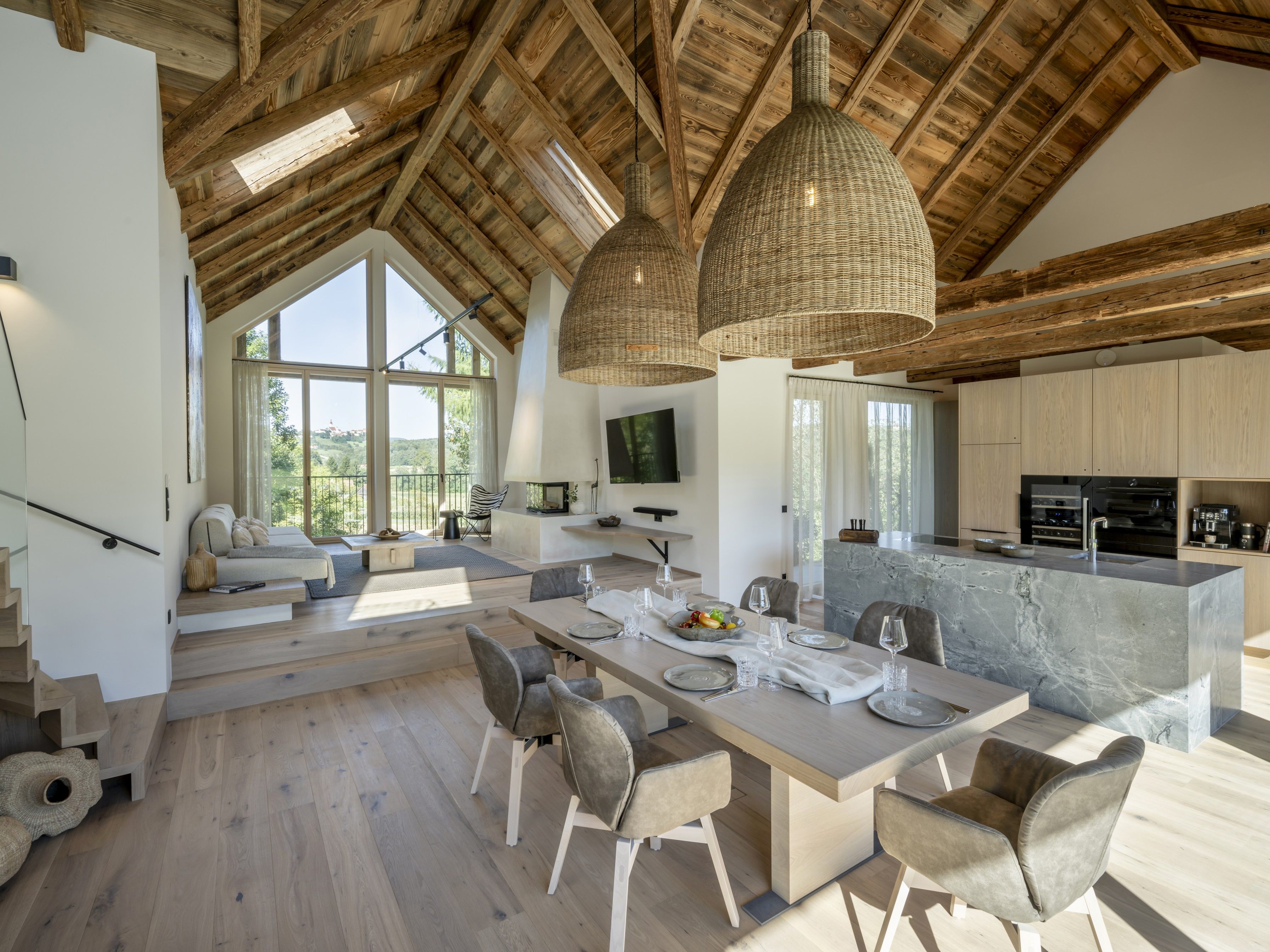 Der Julianhof ist inspiriert von den großen Safari-Lodges Afrika.