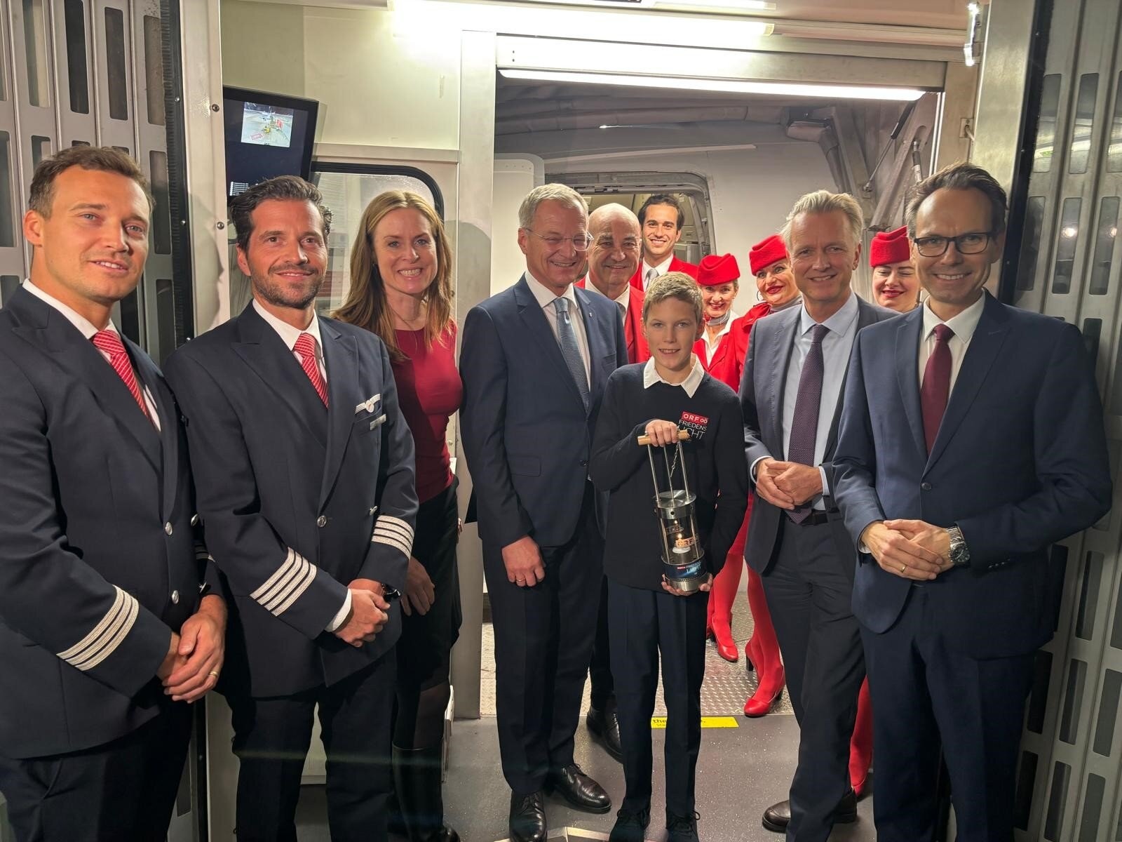 Friedenslicht 2025 landete in Wien