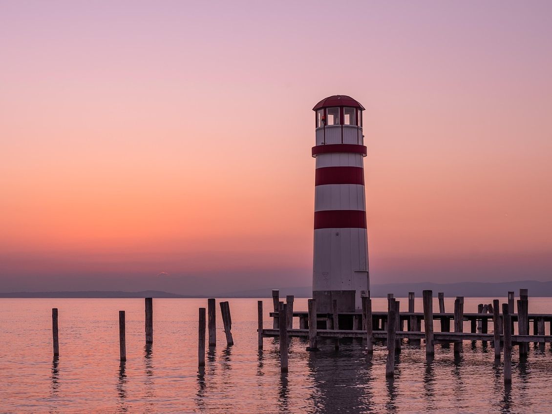 Die Entschlammung am Neusiedler See startete wieder.