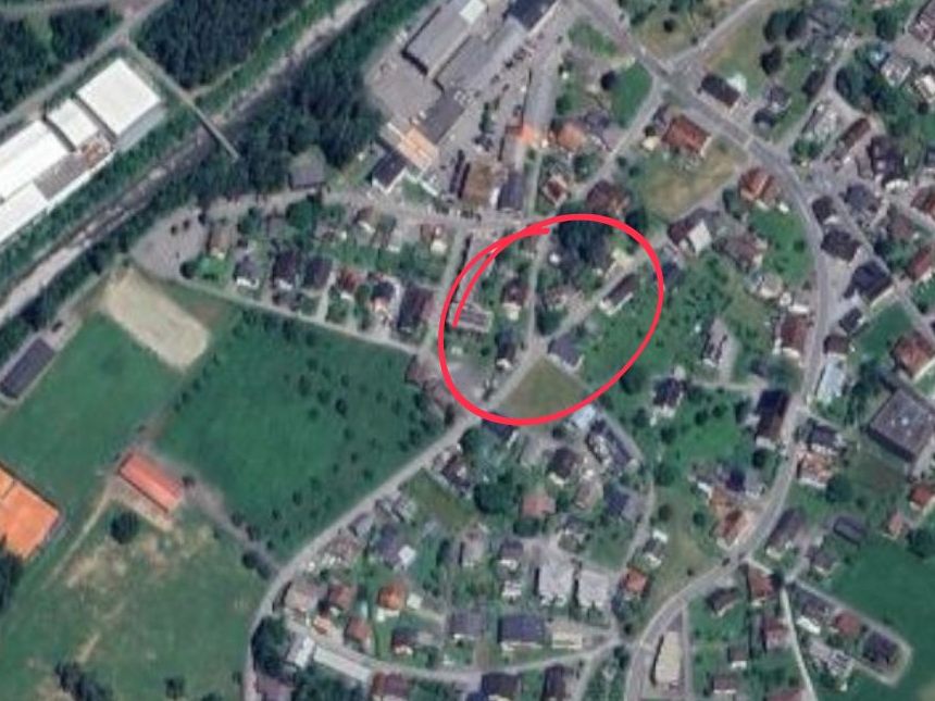 Der Unfall ereignete sich an der Kreuzung Sägeweg und Rottaweg in Ludesch.