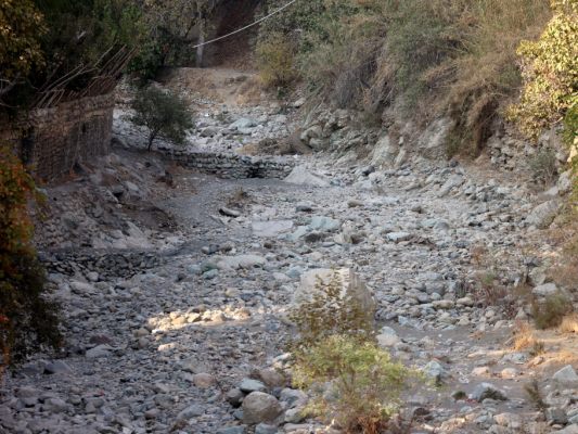 Ausgetrocknete Flüsse: Nun will der Iran bei Nachbarn Wasser kaufen
