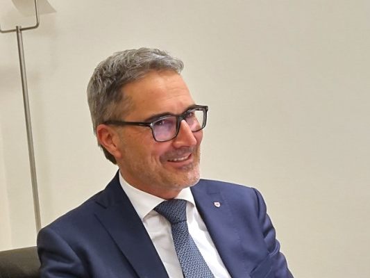 Kompatscher gibt Meloni gute Wiederwahl-Chancen