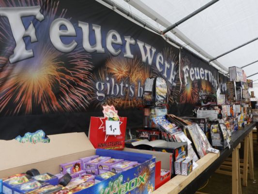 Neun von zehn durch Böller Verletzte sind Männer