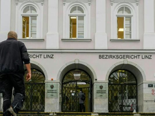 Die "Orgasmus-Päpstin" klagte erfolglos