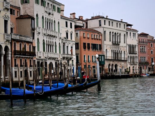 Ausschenken von Getränken im Freien verboten