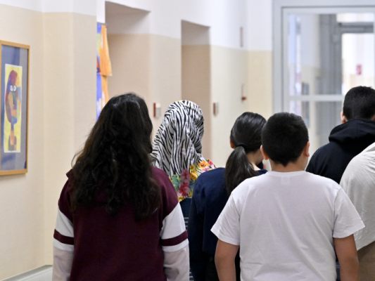 Debatten um das Kopftuch schaden laut IGGÖ der Gesellschaft