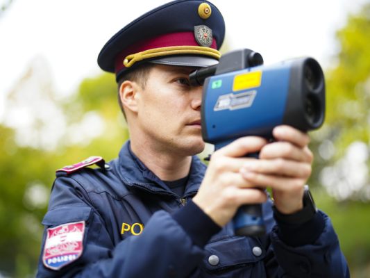 In Kärnten wurden zwei Raser aus dem Verkehr gefischt