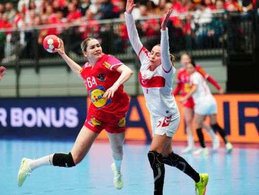 Ana Pandza und Co. liefern Frankreich echten Kampf