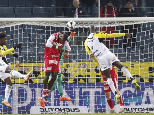 Adeniran köpfelte den LASK zum Sieg