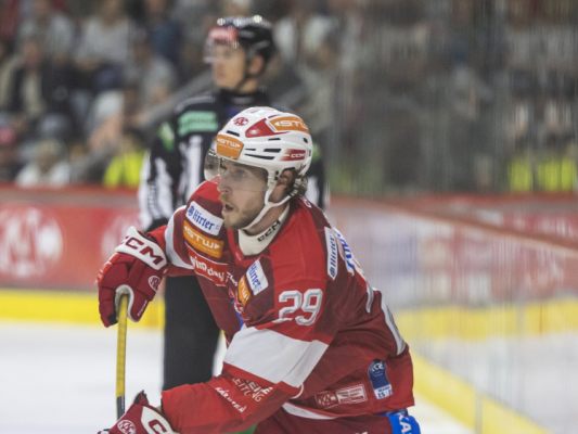 Der KAC lächelt von der Spitze