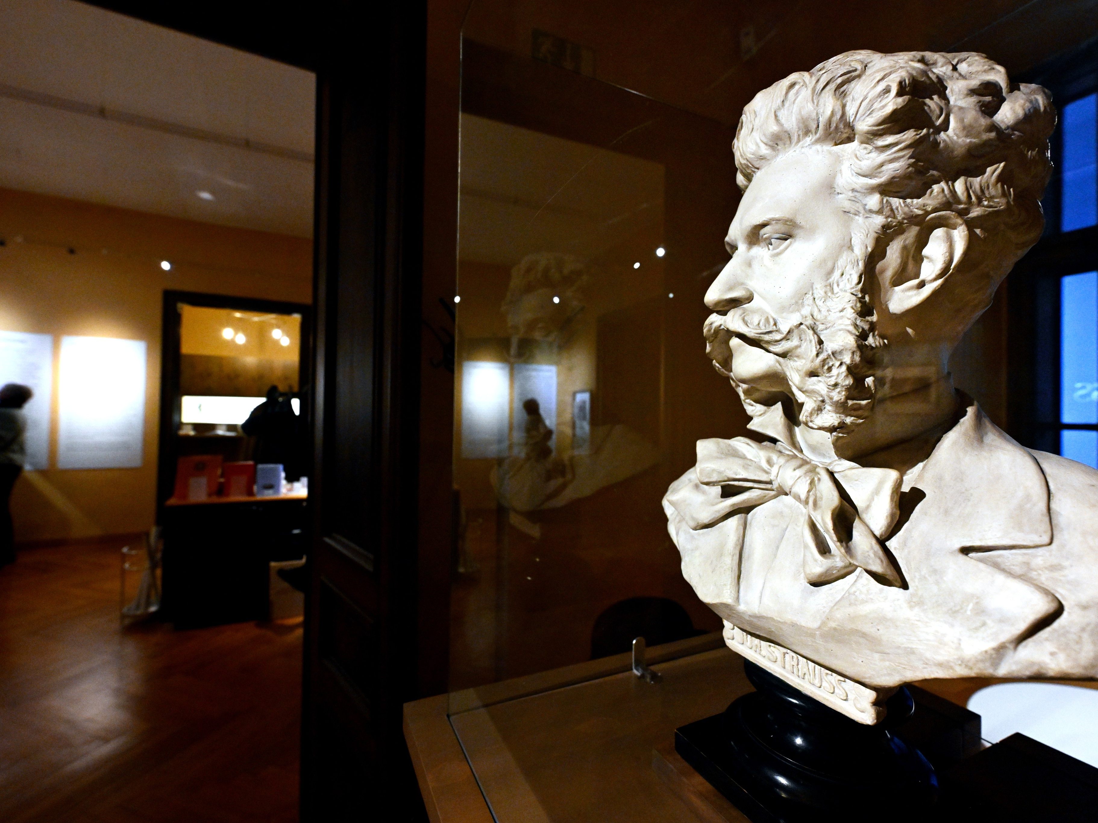 Im März ist es für die Johann Strauss Wohnung so weit.