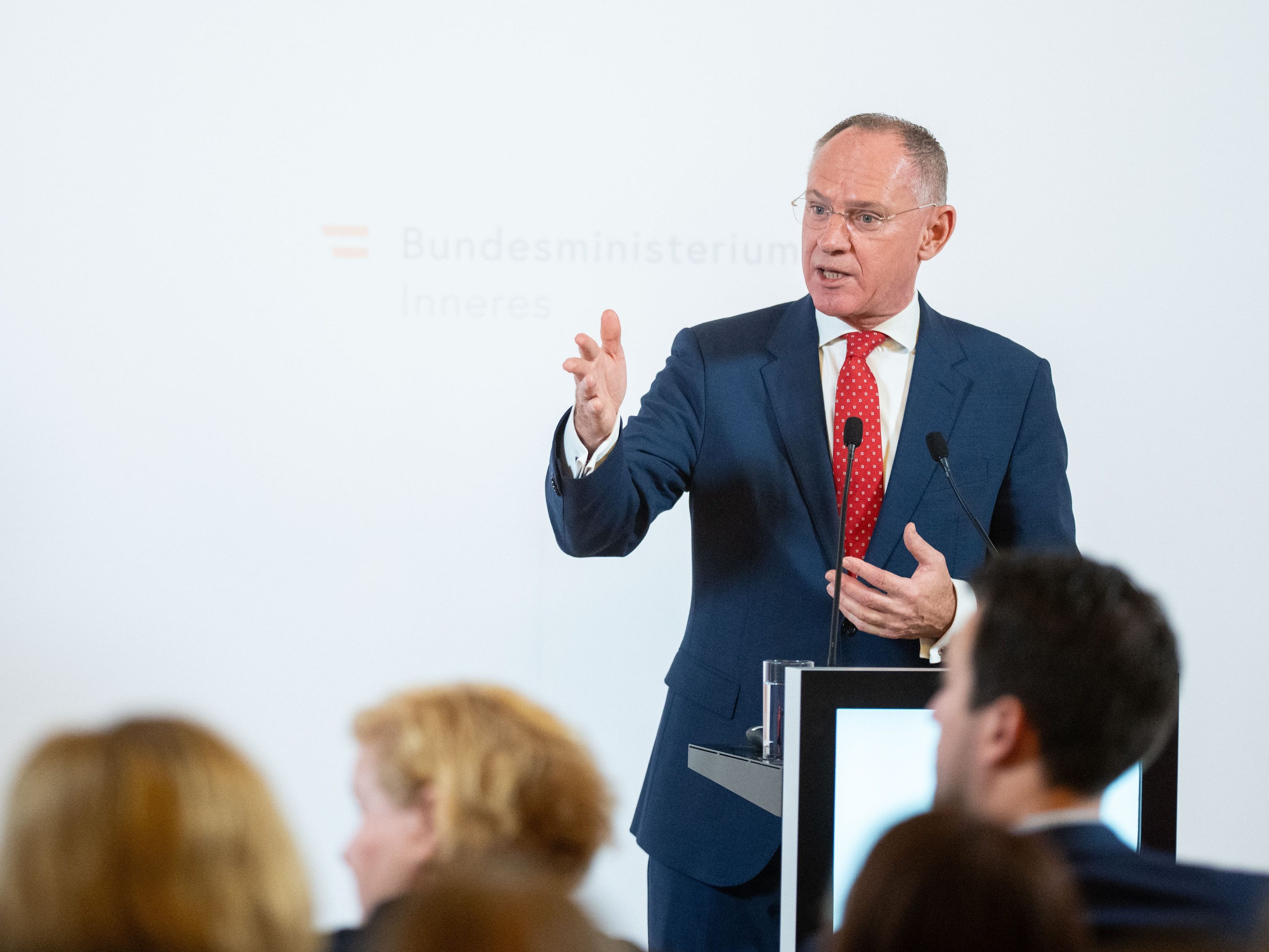 Was plant Österreich zum Grenzschutz?