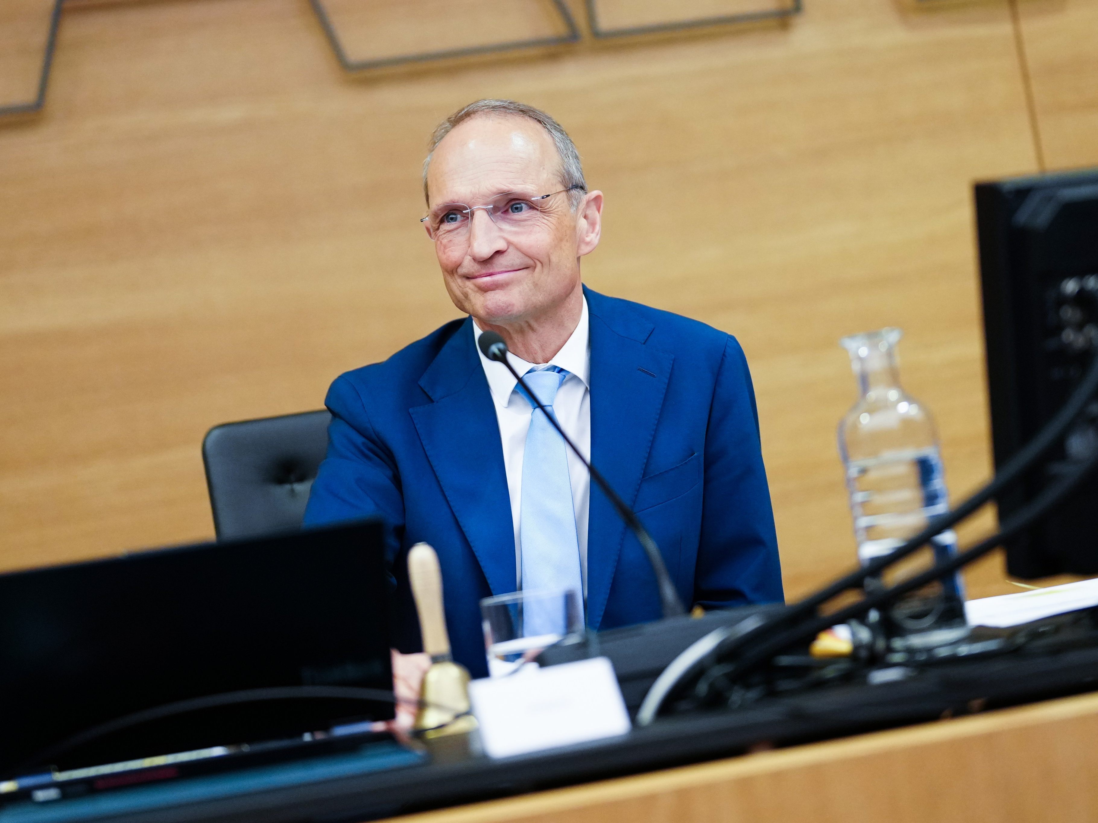 Der Nationalrat macht den Weg für Ermittlungen gegen Gerstl frei.