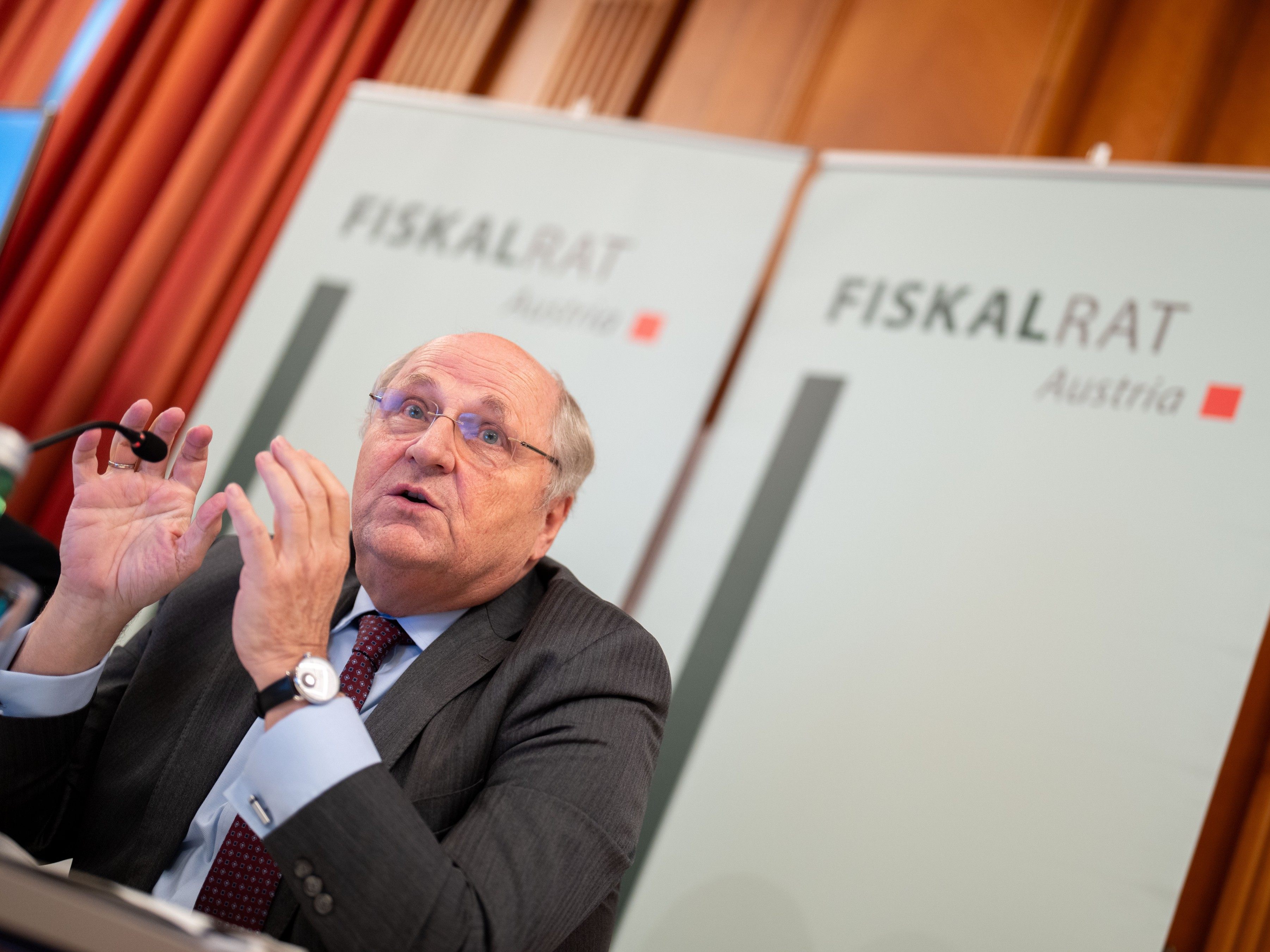 Die Defizitziele der Regierung bis 2028 werden laut Fiskalrat-Prognose deutlich verfehlt.