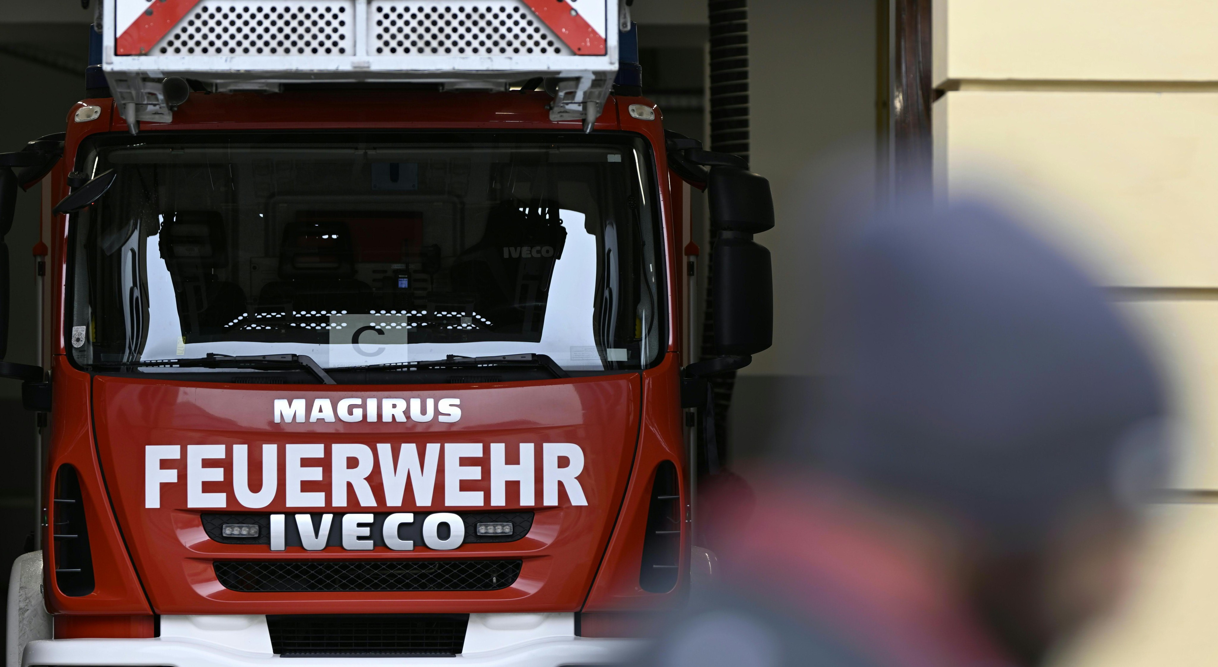 Požar v stanovanju na Dunaju: Gasilci rešili več prebivalcev