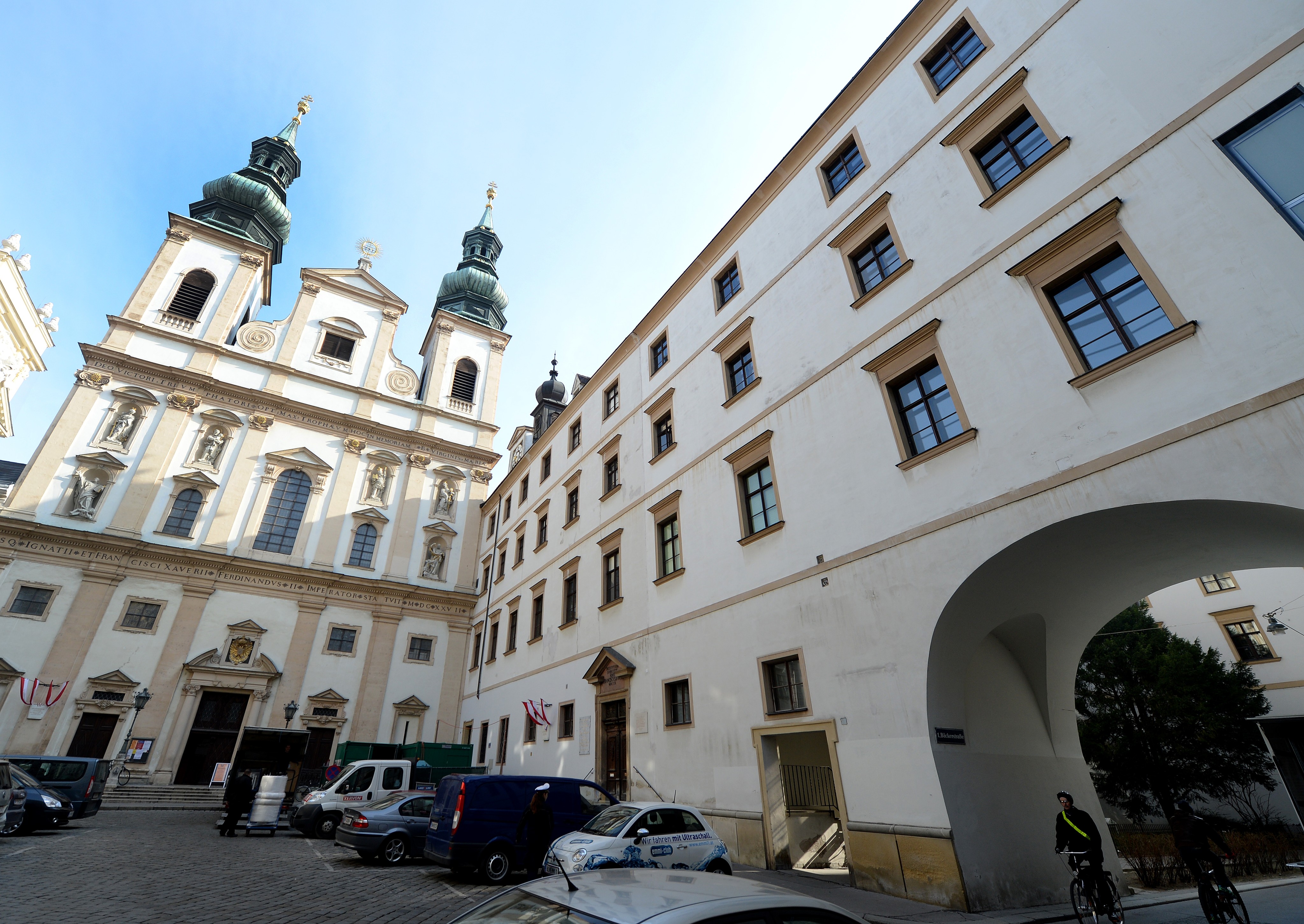 Vandalenakt in Wiener Jesuitenkirche: Kunstinstallation zerstört