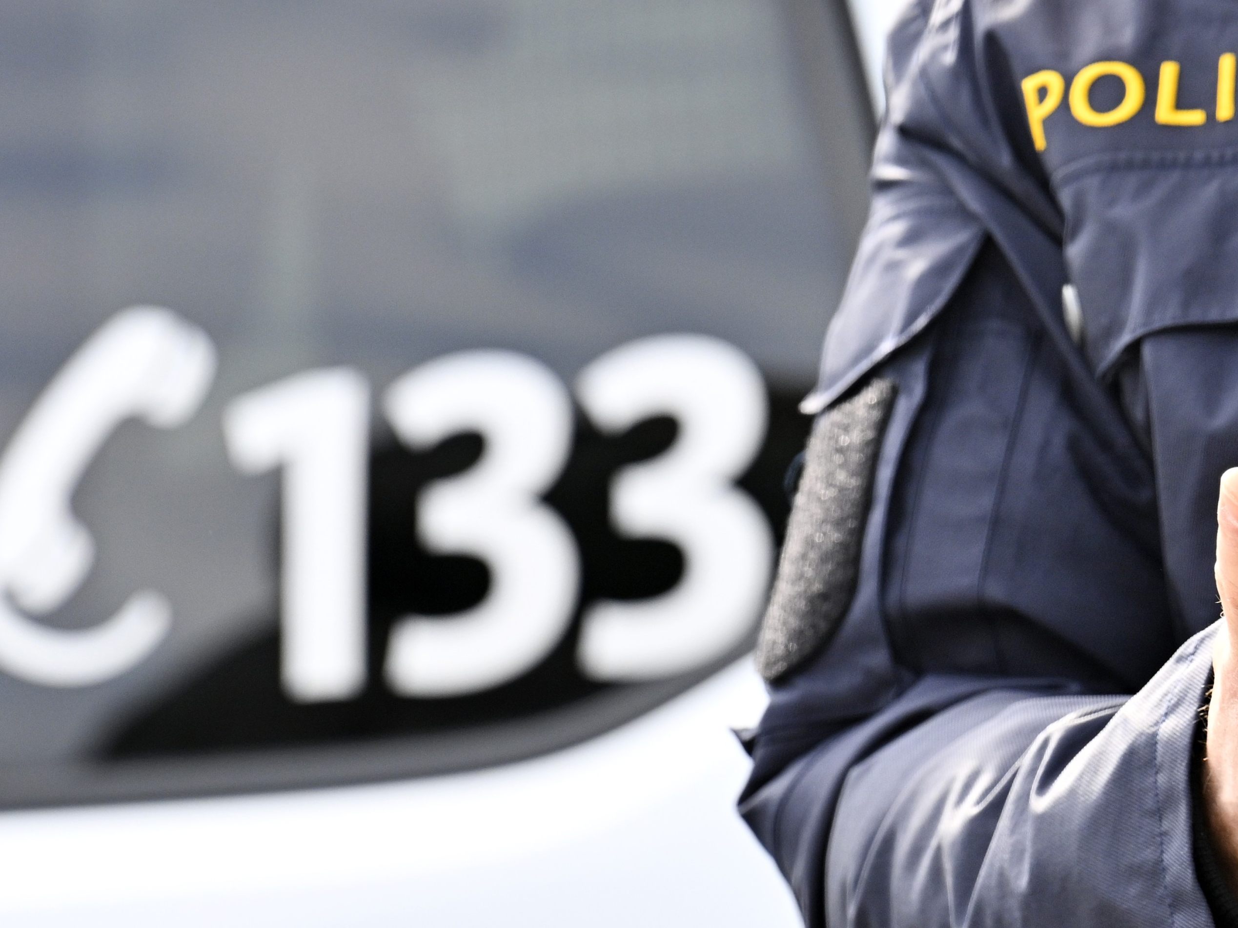 Der Mann wurde unverletzt entdeckt und ins Tal gebracht.