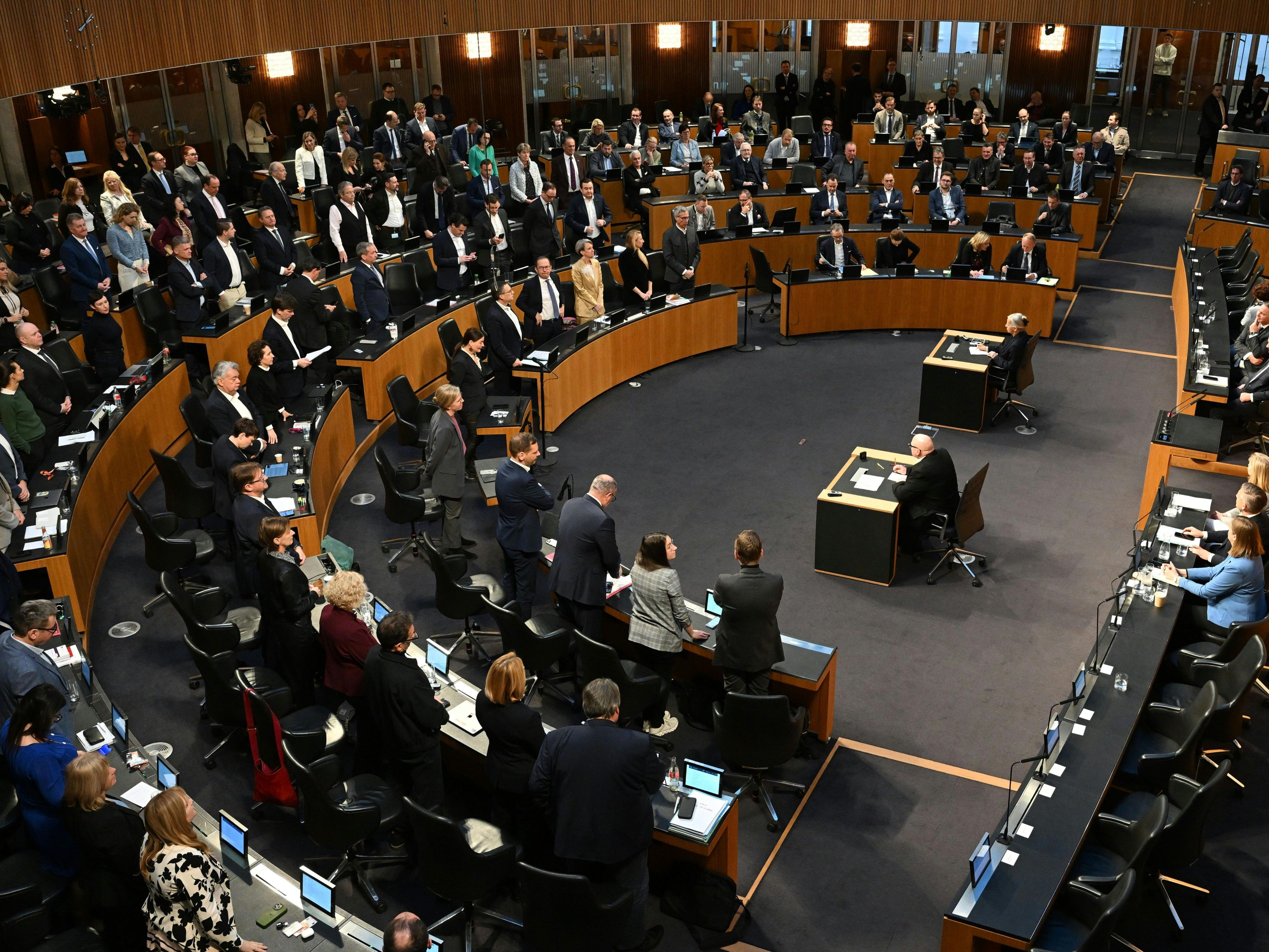 Sondersitzung des Nationalrats am Dienstag.