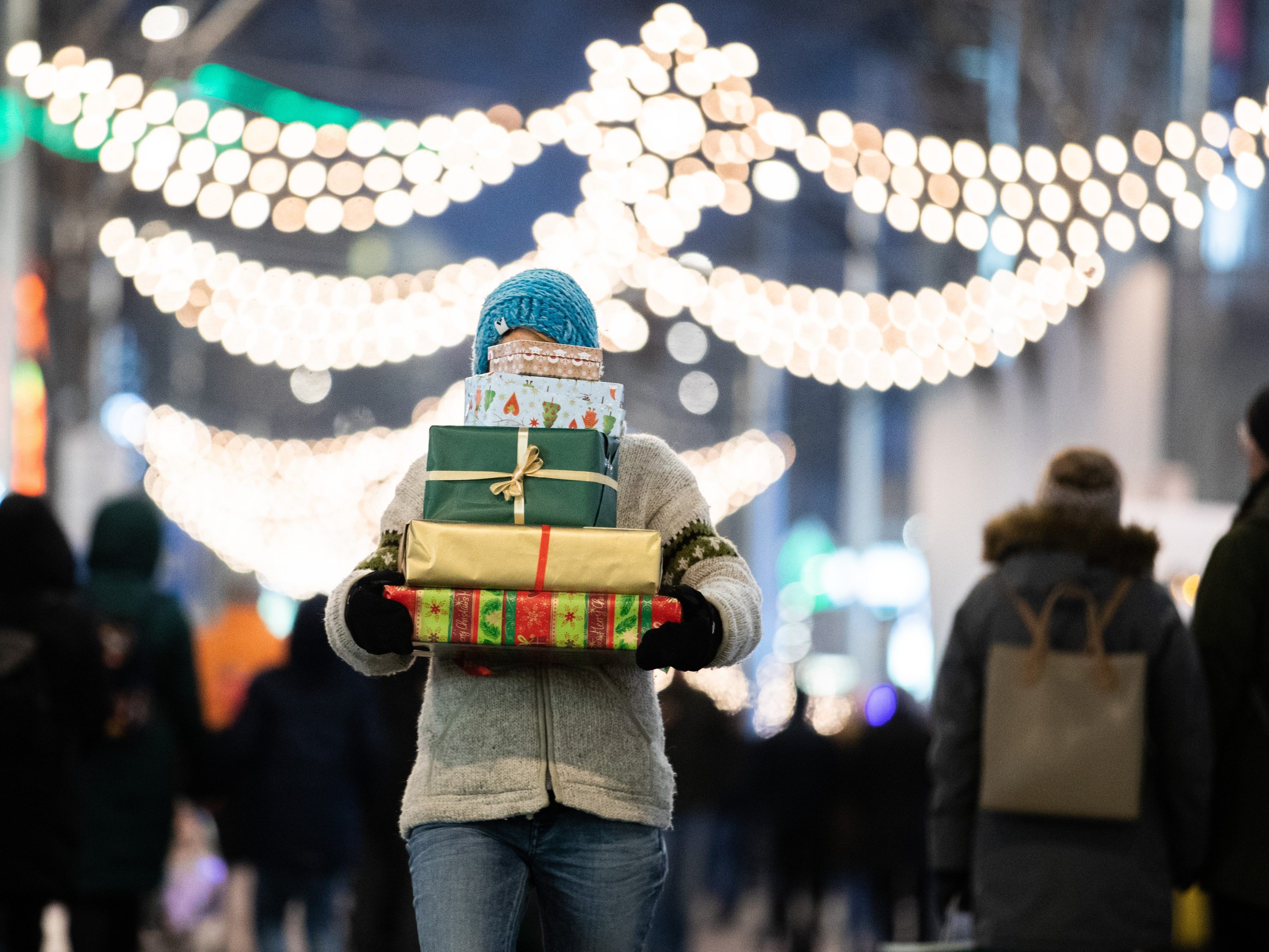Die Auswahl der Weihnachtsgeschenke ist nicht immer ein Zuckerschlecken.
