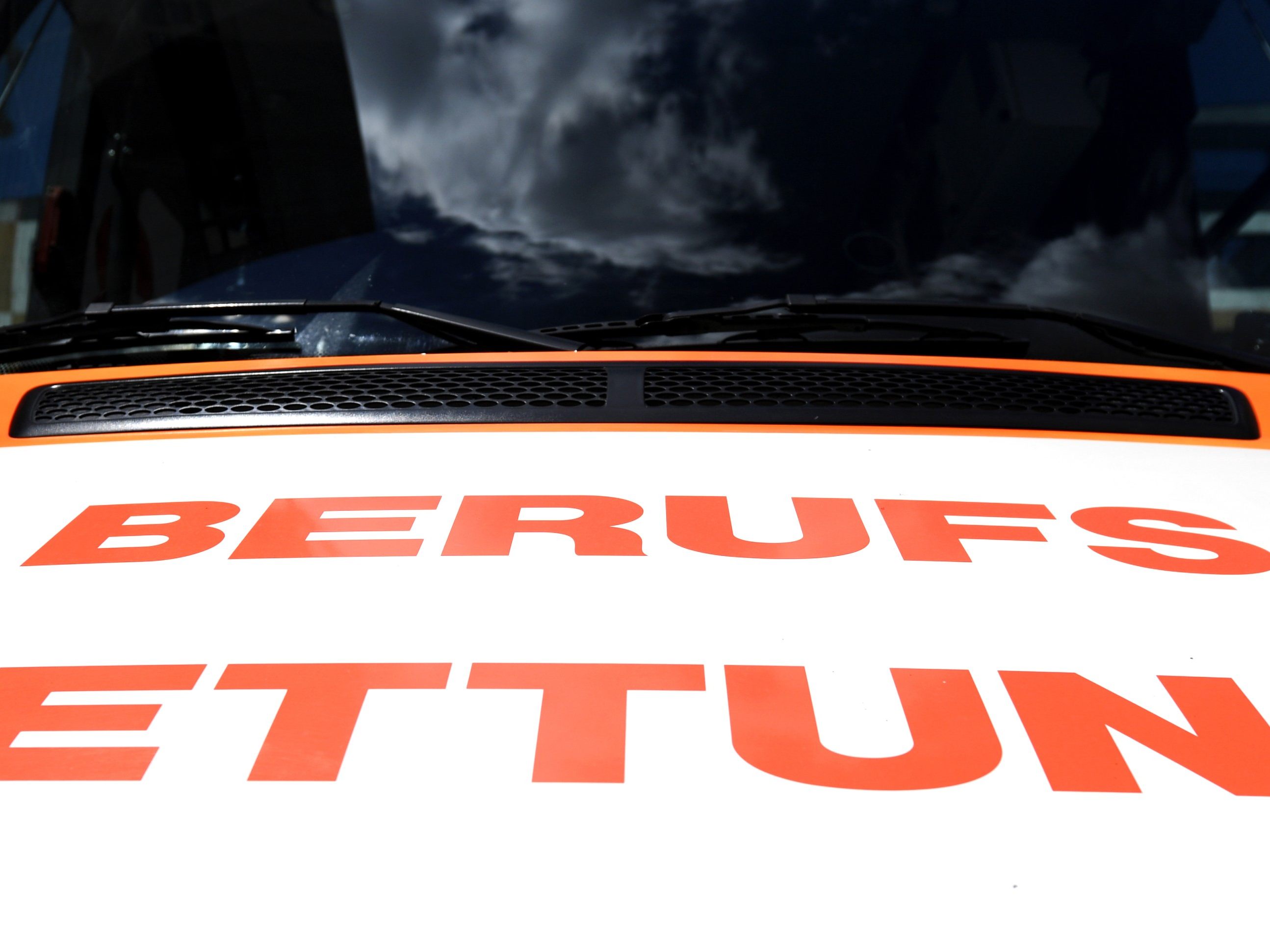 Beide Unfallbeteiligten wurden in Spitäler gebracht.