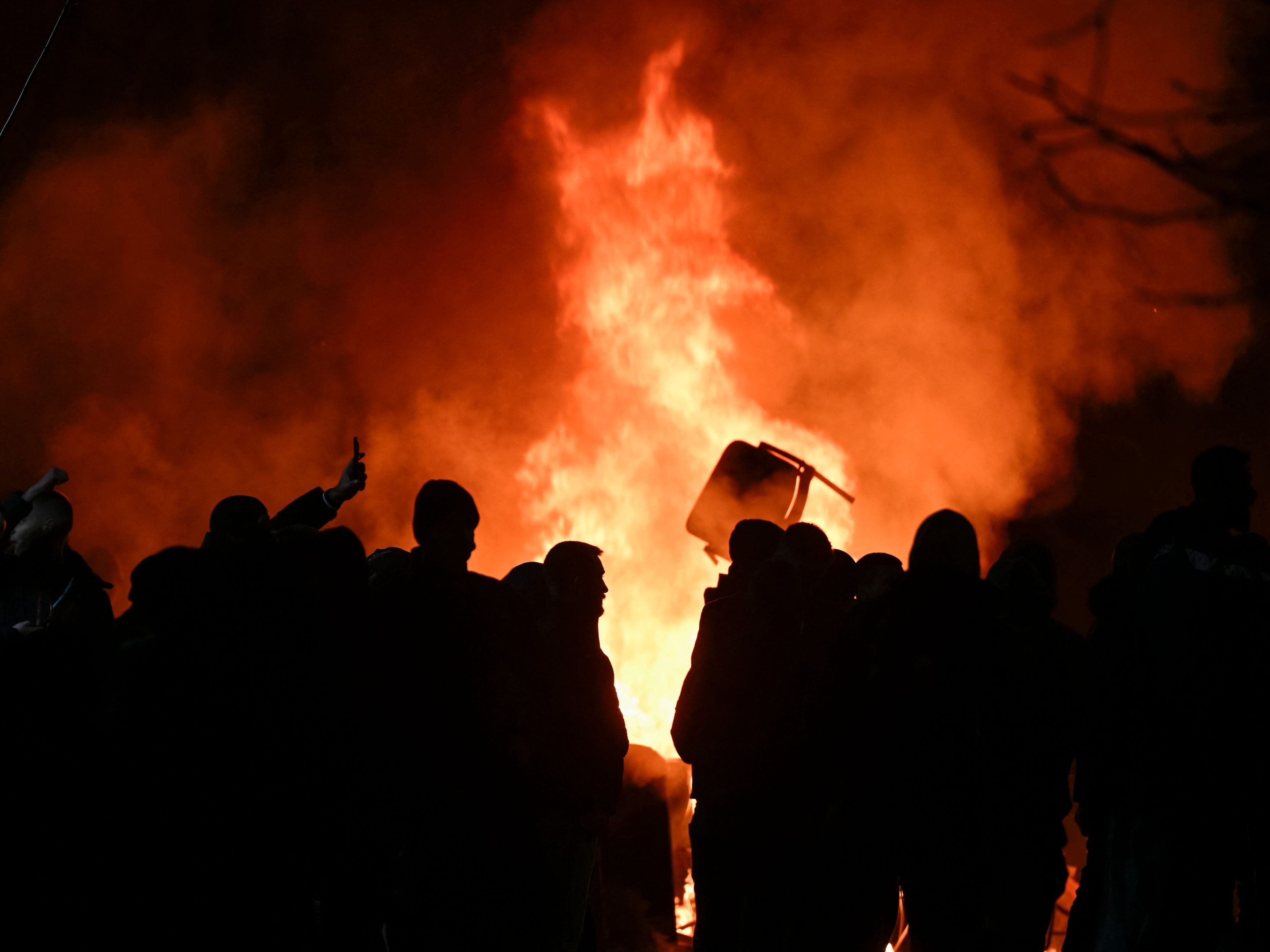 Rücktritt nach Protesten: Bulgariens Regierung gibt auf.