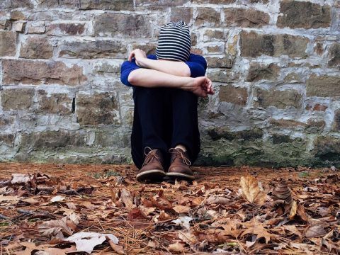 Immer mehr Jugendliche fühlen sich einsam.